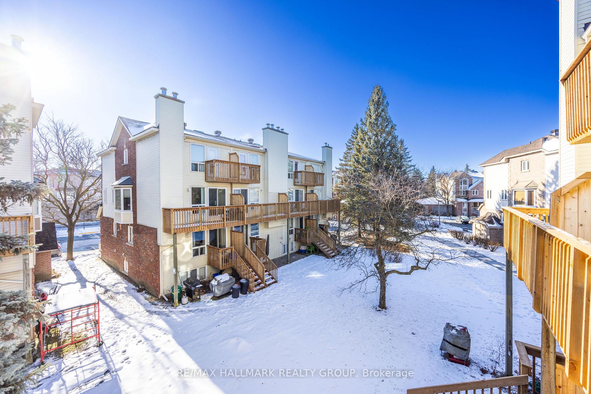 Photo 13 of Unit 34, 219 Briston Private, Ottawa, Hunt Club Park — HOMEH