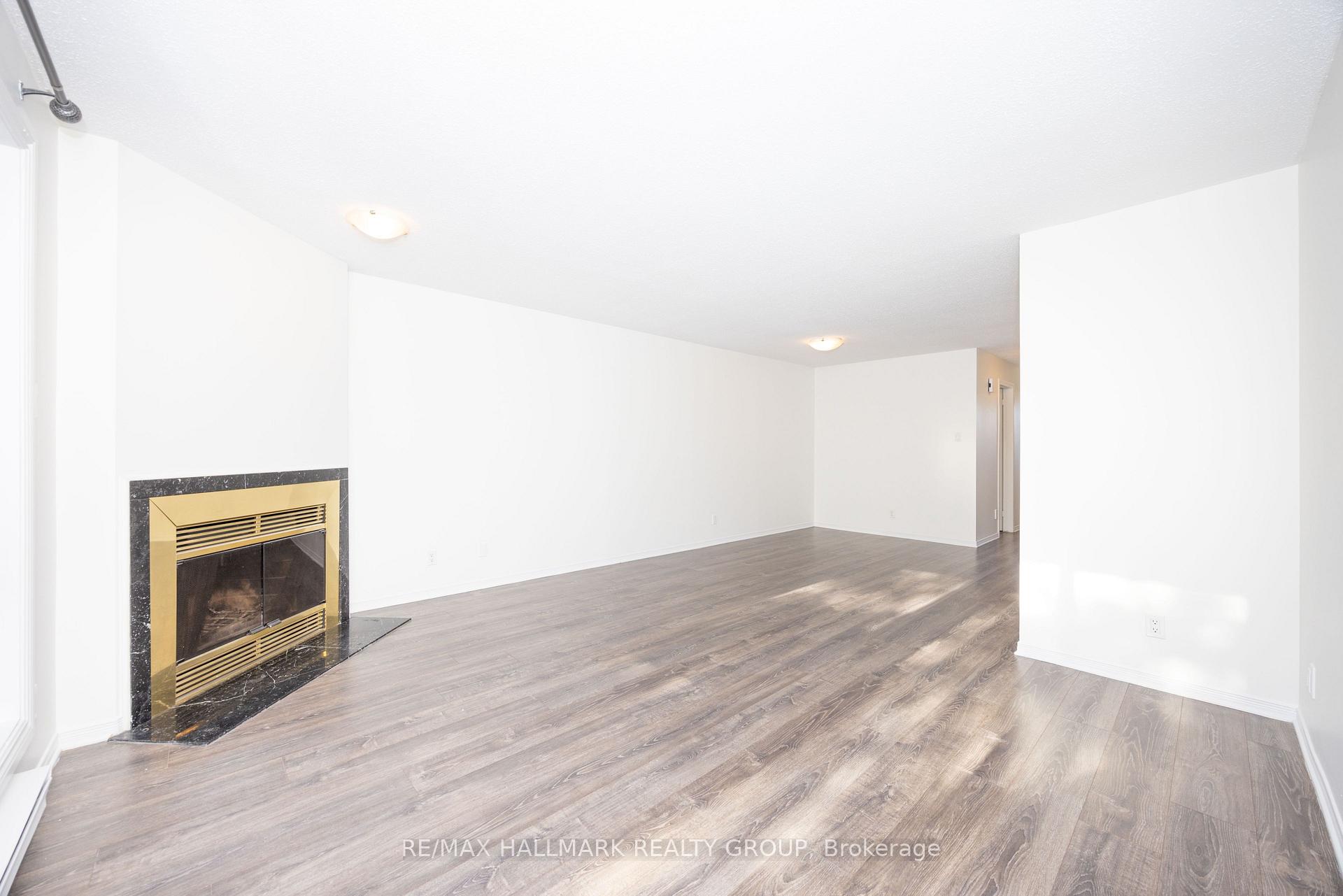 Photo 14 of Unit 34, 219 Briston Private, Ottawa, Hunt Club Park — HOMEH