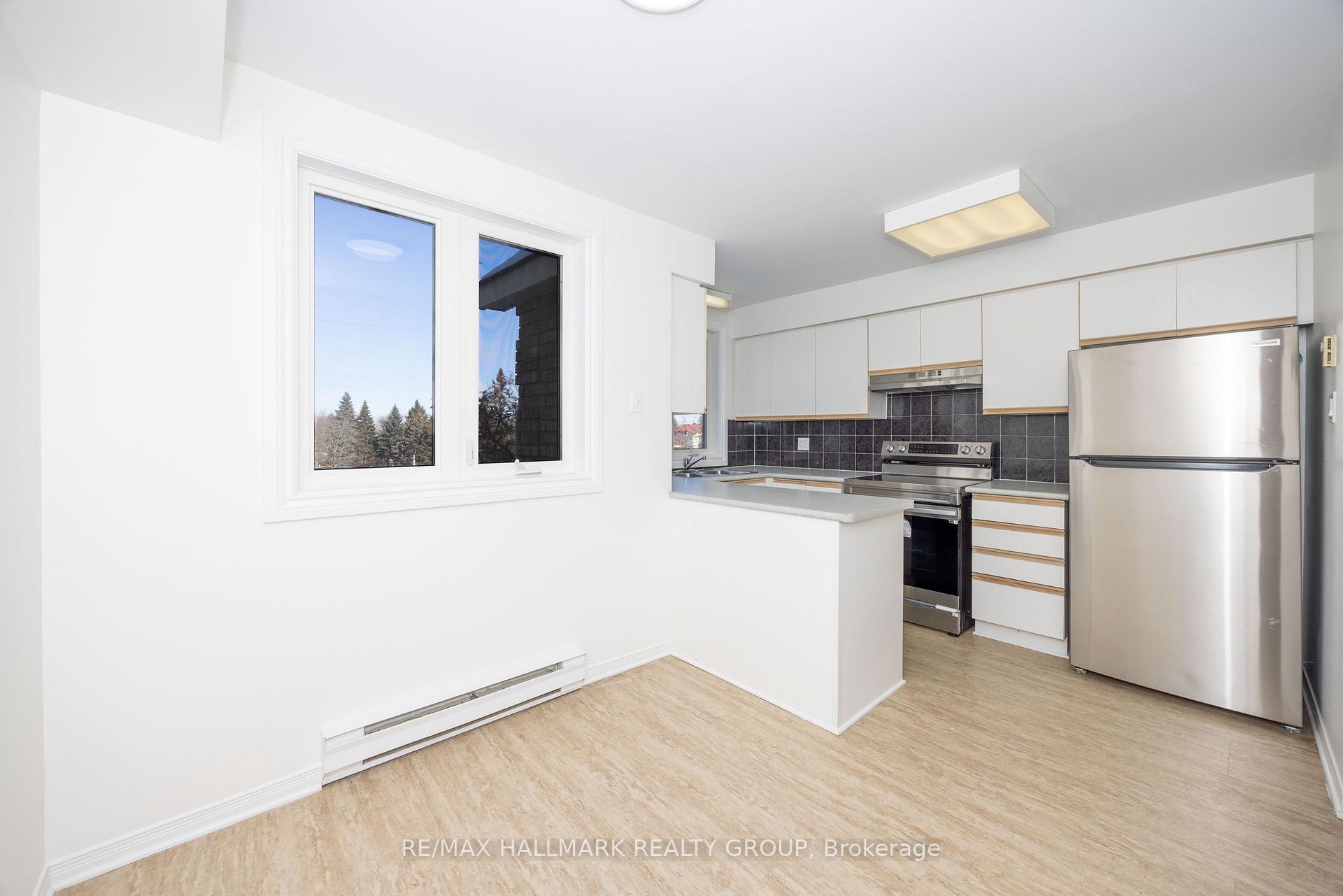 Photo 21 of Unit 34, 219 Briston Private, Ottawa, Hunt Club Park — HOMEH