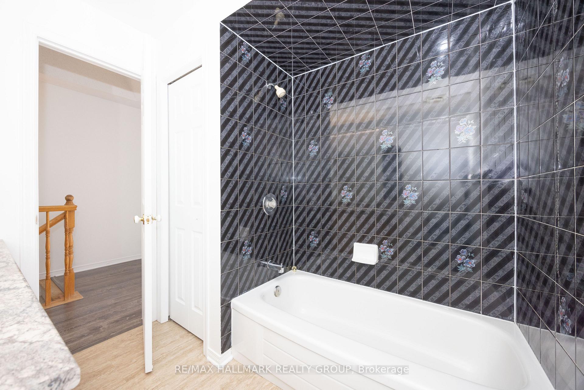 Photo 34 of Unit 34, 219 Briston Private, Ottawa, Hunt Club Park — HOMEH