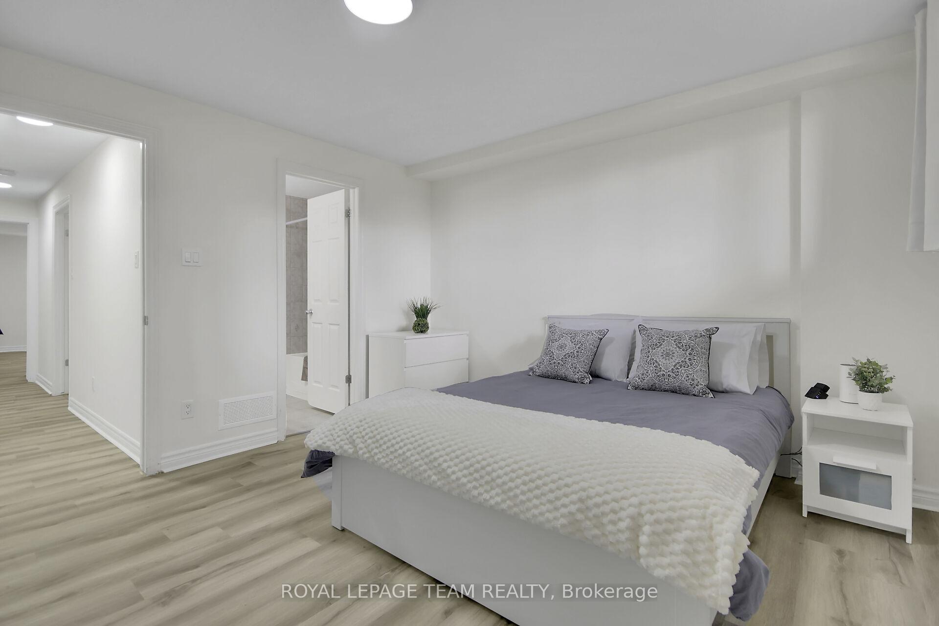 Photo 36 of Unit 15, 203 Paseo Private, Ottawa, Centrepointe — HOMEH