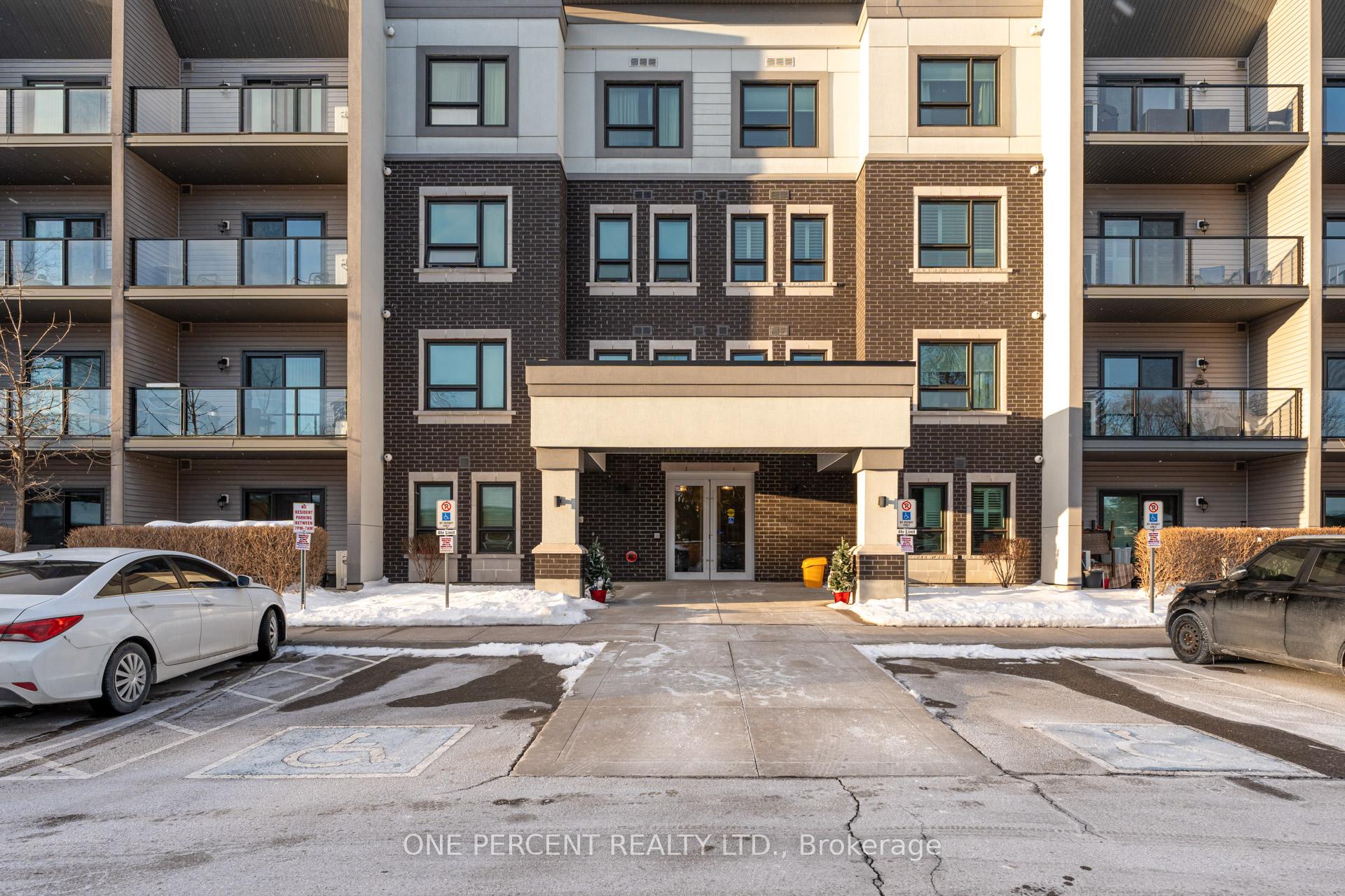 Photo 2 of Unit 112, 69 Boyne Street, New Tecumseth, Alliston — HOMEH