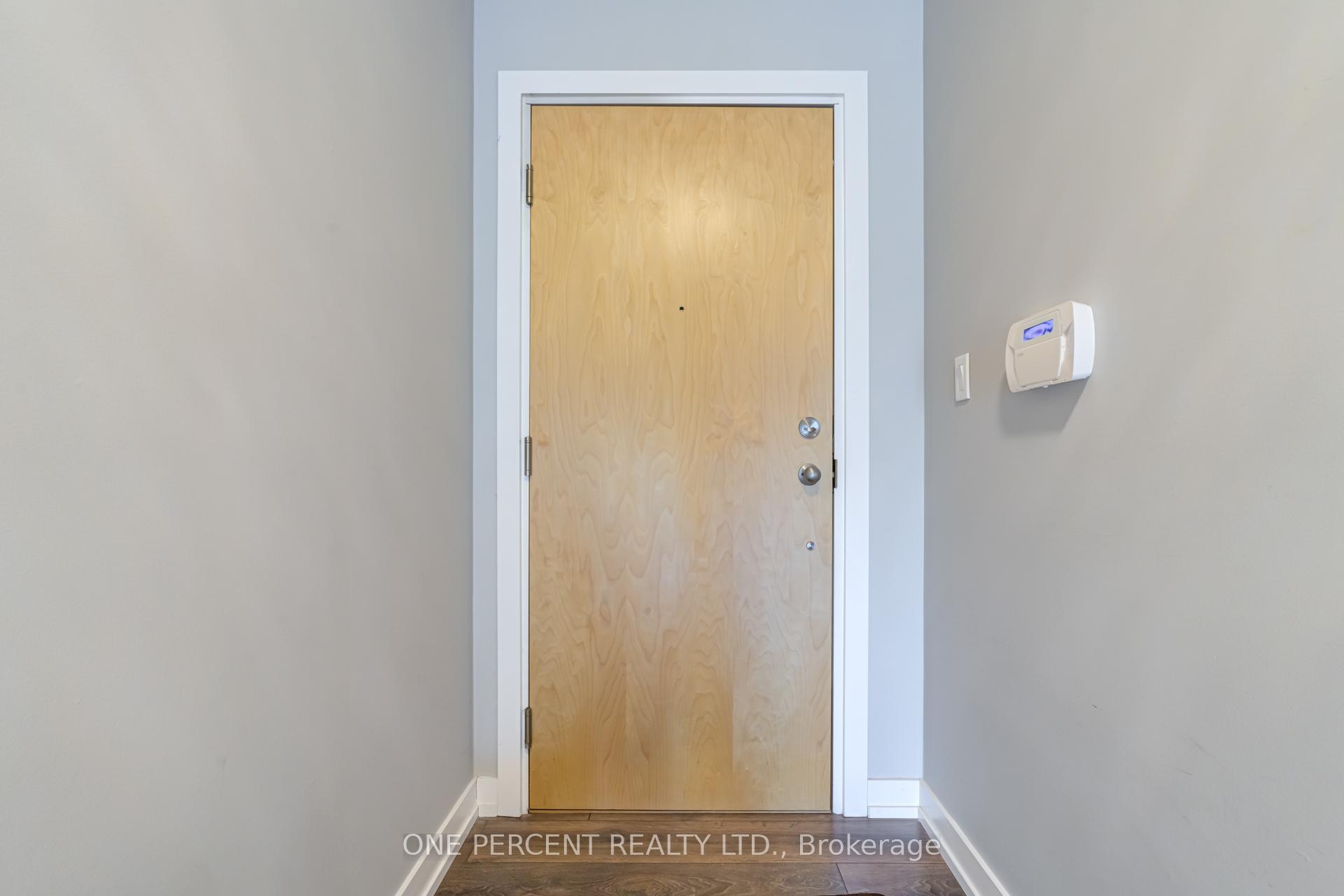 Photo 5 of Unit 112, 69 Boyne Street, New Tecumseth, Alliston — HOMEH