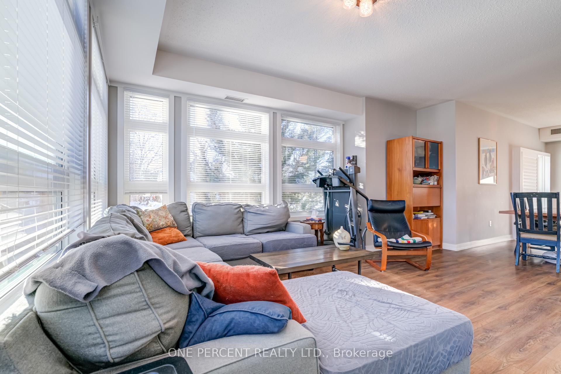 Photo 15 of Unit 112, 69 Boyne Street, New Tecumseth, Alliston — HOMEH