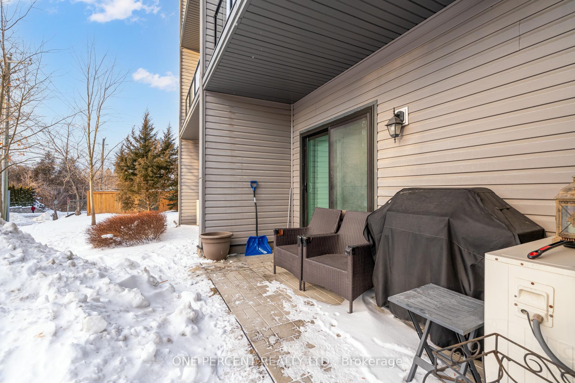 Photo 27 of Unit 112, 69 Boyne Street, New Tecumseth, Alliston — HOMEH