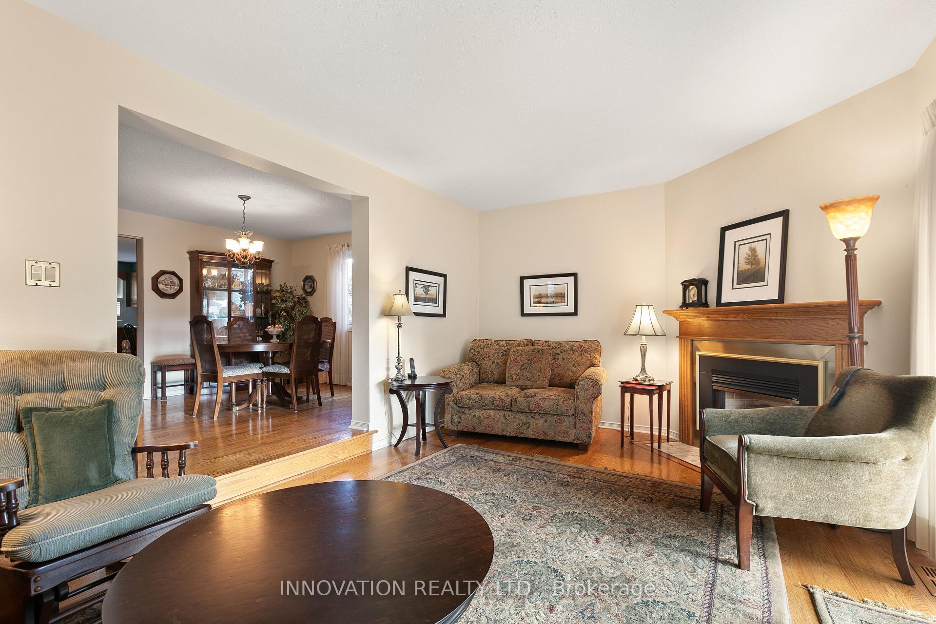 Photo 10 of 32 Framingham Crescent, Ottawa, Barrhaven - Cedargrove/Fraserdale — HOMEH