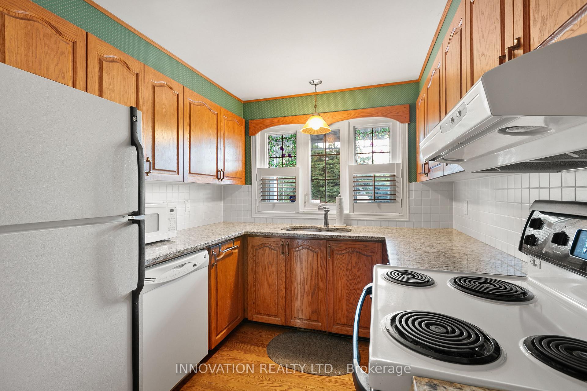 Photo 13 of 32 Framingham Crescent, Ottawa, Barrhaven - Cedargrove/Fraserdale — HOMEH