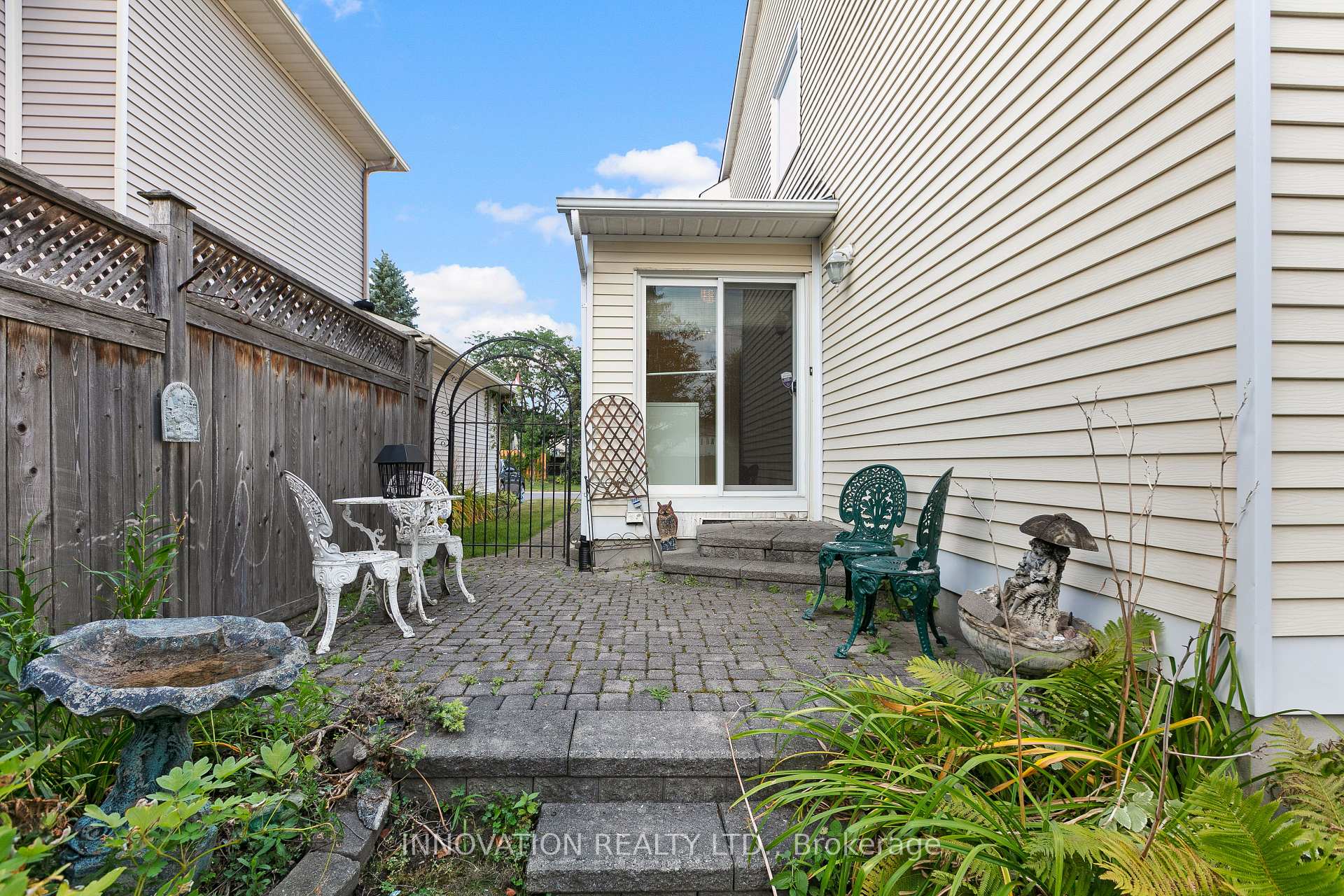 Photo 25 of 32 Framingham Crescent, Ottawa, Barrhaven - Cedargrove/Fraserdale — HOMEH