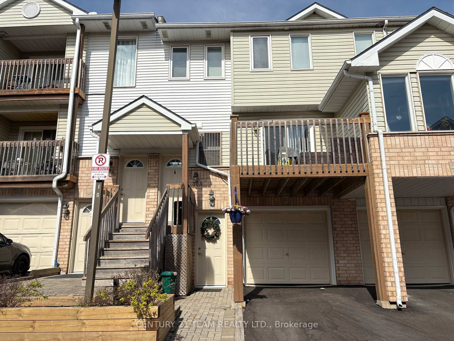 Photo 1 of 10A Wylie Circle, Halton Hills, Georgetown — HOMEH