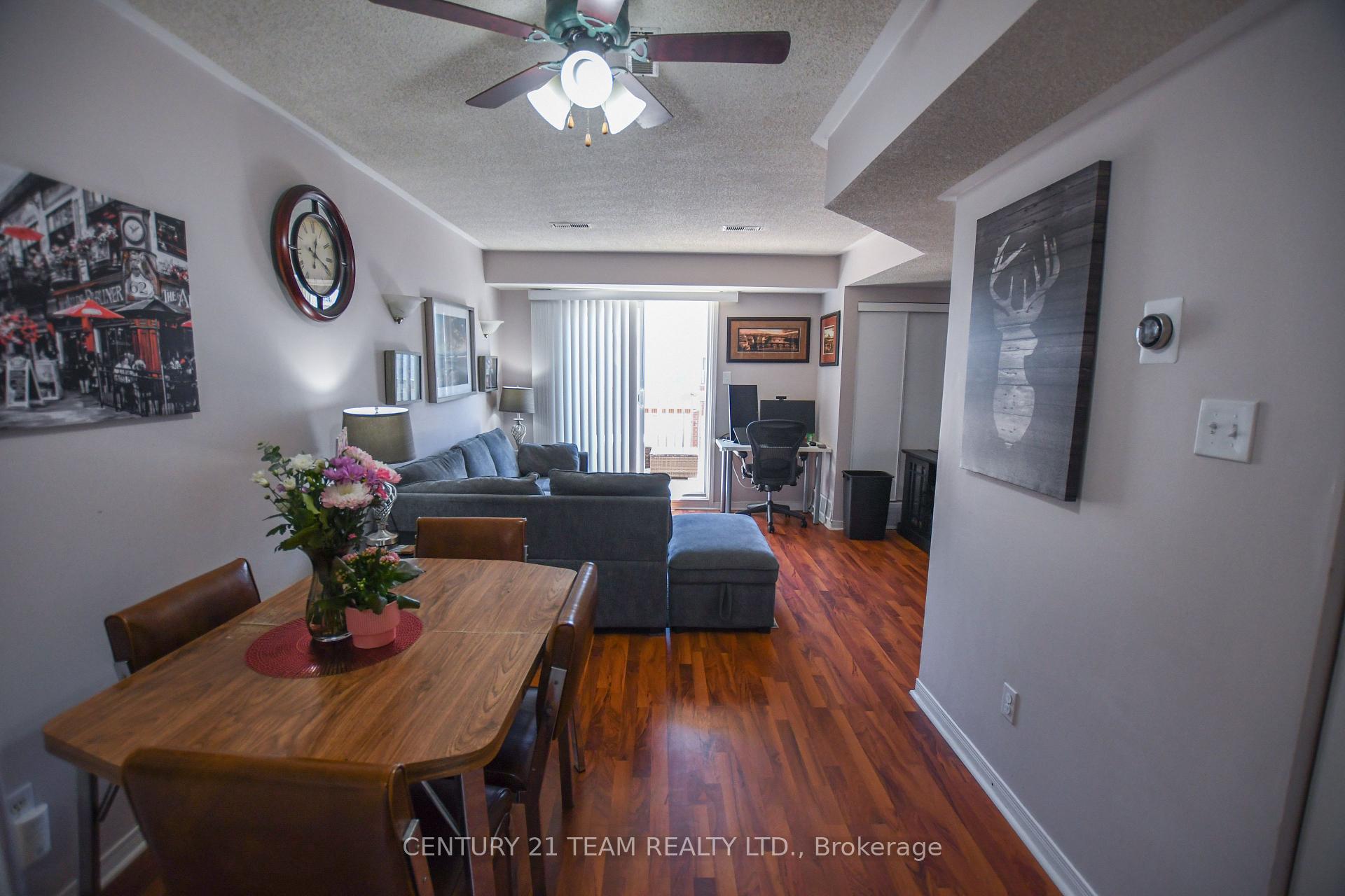 Photo 7 of 10A Wylie Circle, Halton Hills, Georgetown — HOMEH
