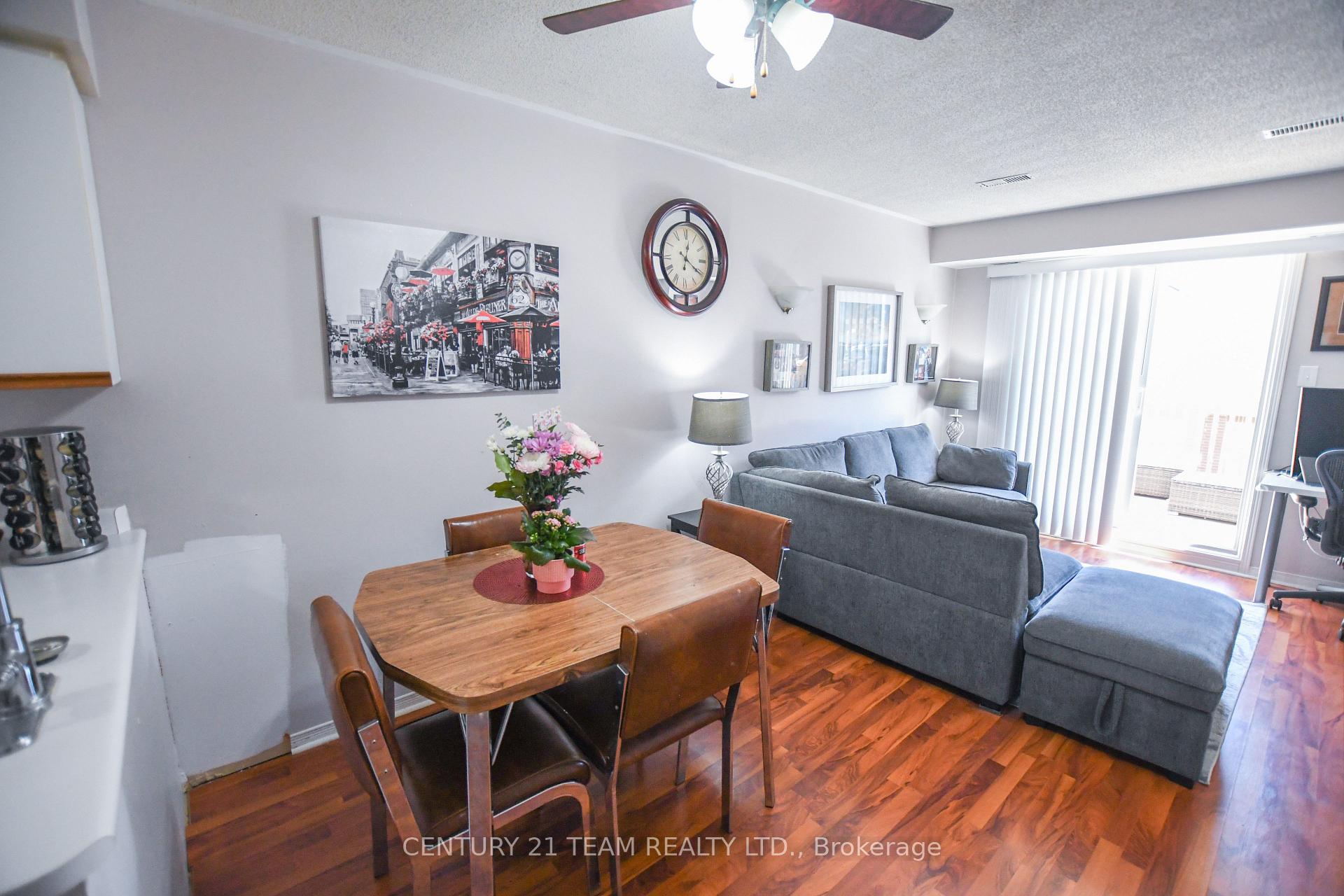 Photo 10 of 10A Wylie Circle, Halton Hills, Georgetown — HOMEH