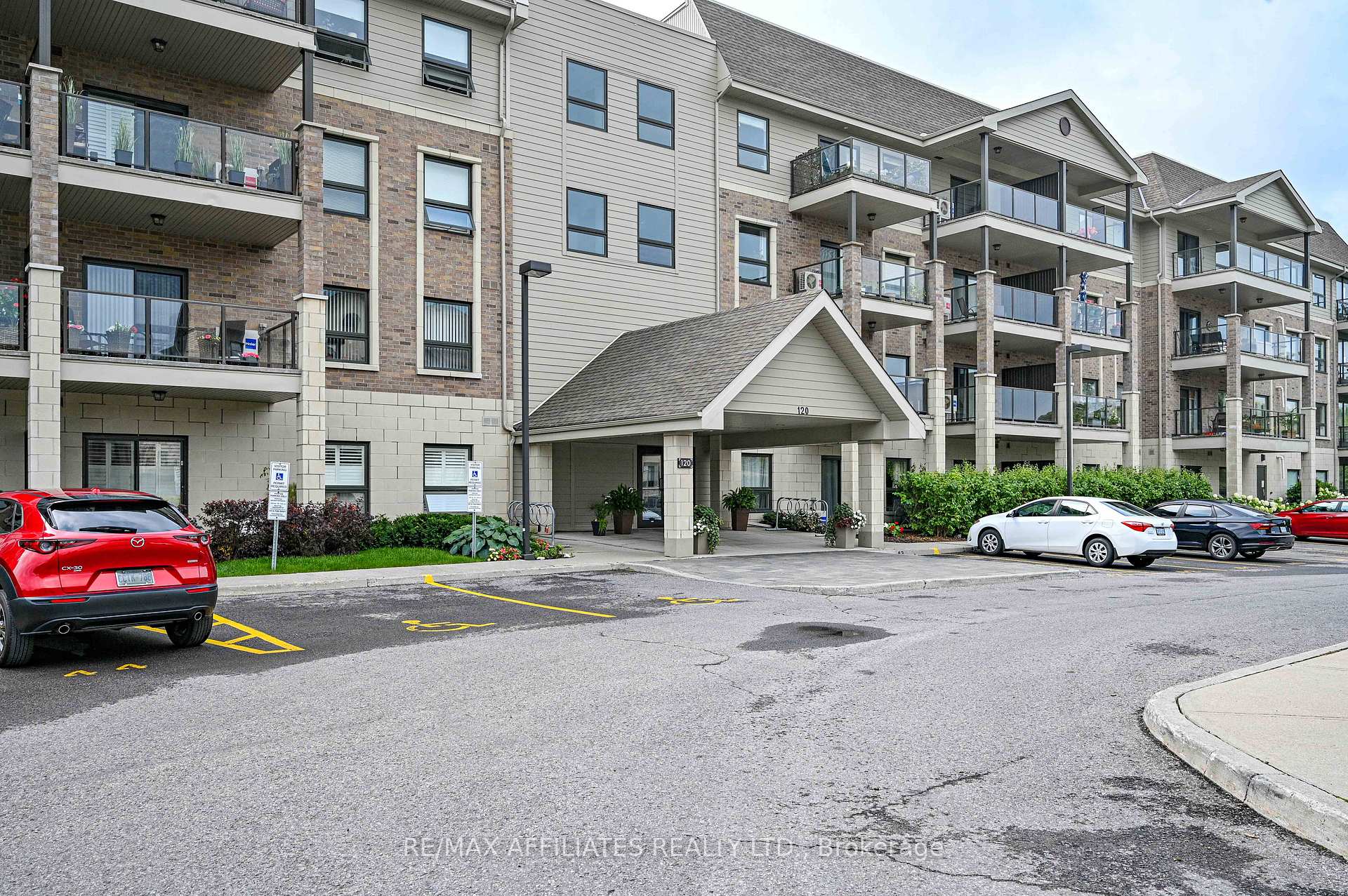 Photo 1 of Unit 109, 120 Prestige Circle, Ottawa, Chatelaine Village — HOMEH