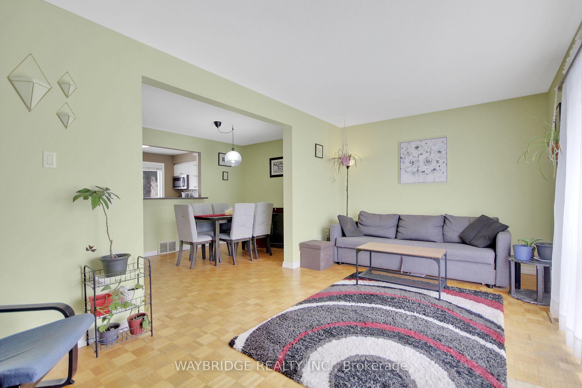Photo 10 of 1635 Heatherington Road, Ottawa, Heron Gate/Industrial Park — HOMEH