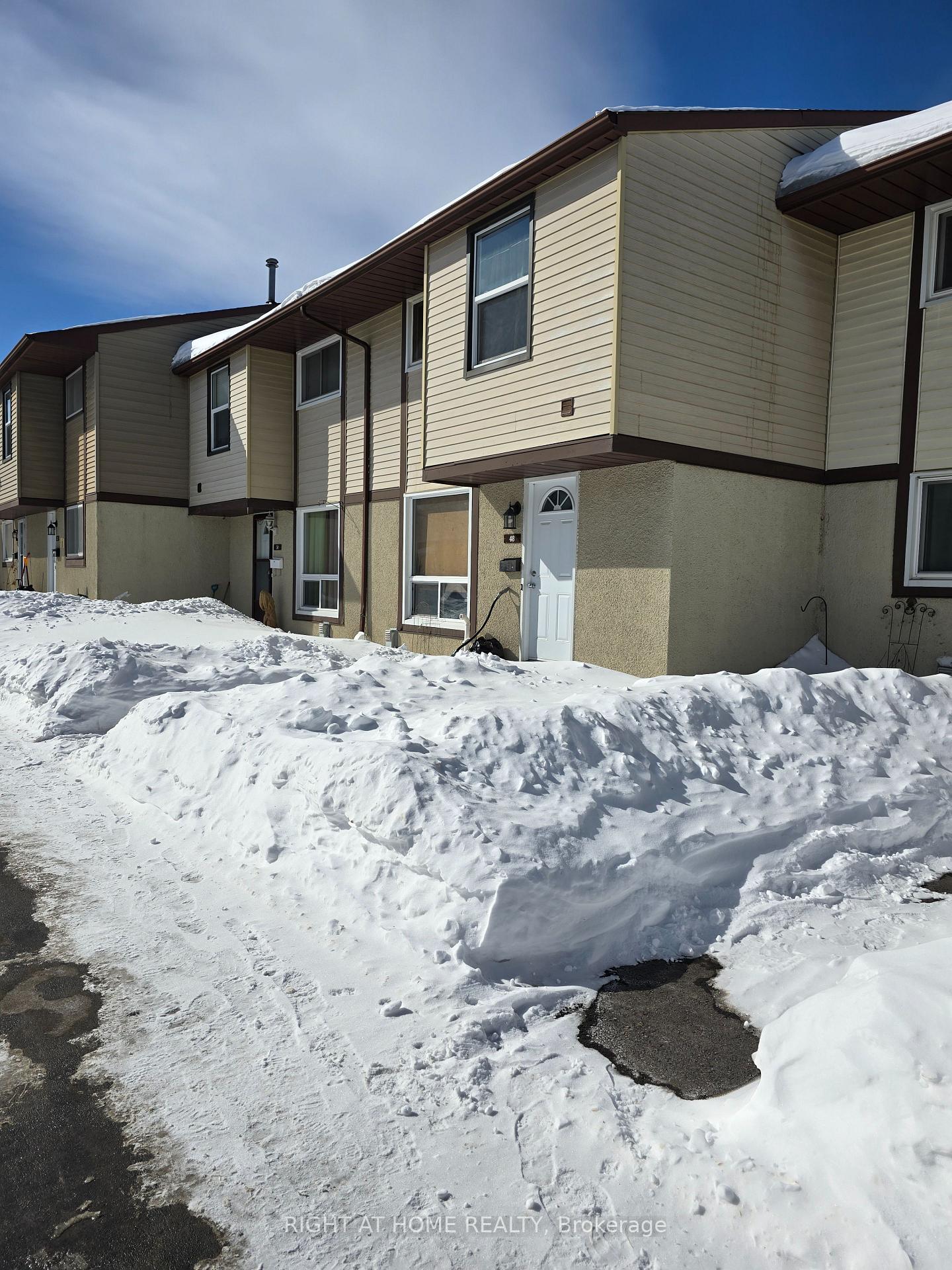 Photo 3 of Unit 48, 2570 Southvale Crescent, Ottawa, Sheffield Glen/Industrial Park — HOMEH