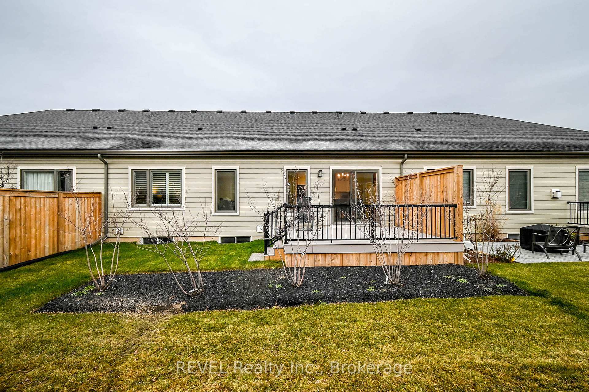 Photo 3 of Unit 16, 154 Port Robinson Road, Pelham, Fonthill — HOMEH