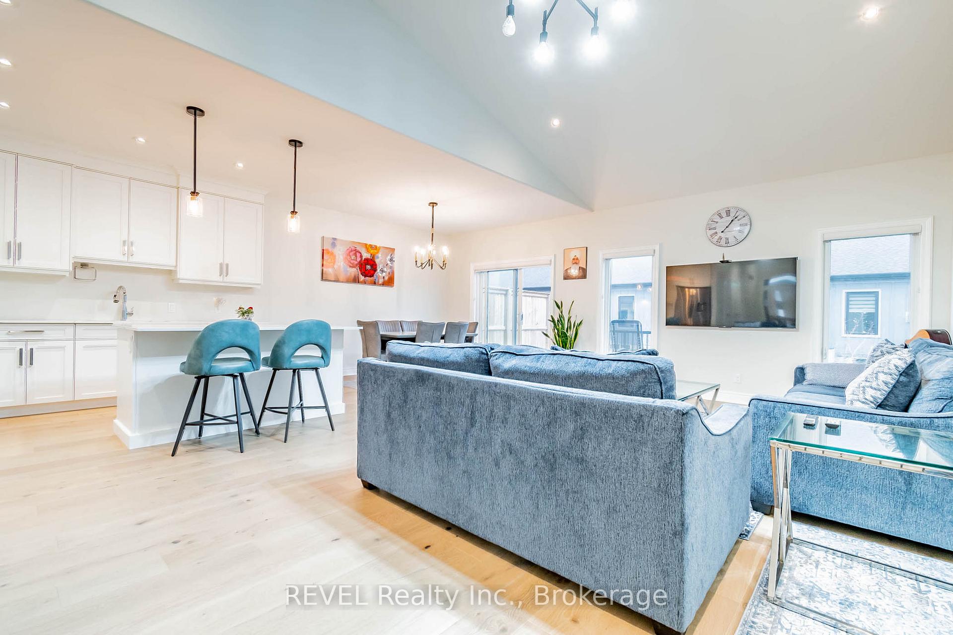 Photo 12 of Unit 16, 154 Port Robinson Road, Pelham, Fonthill — HOMEH