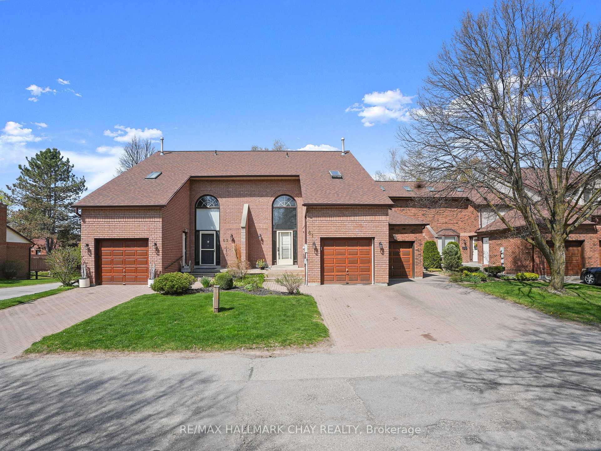 Photo 1 of 61 Green Briar Road, New Tecumseth, Alliston — HOMEH