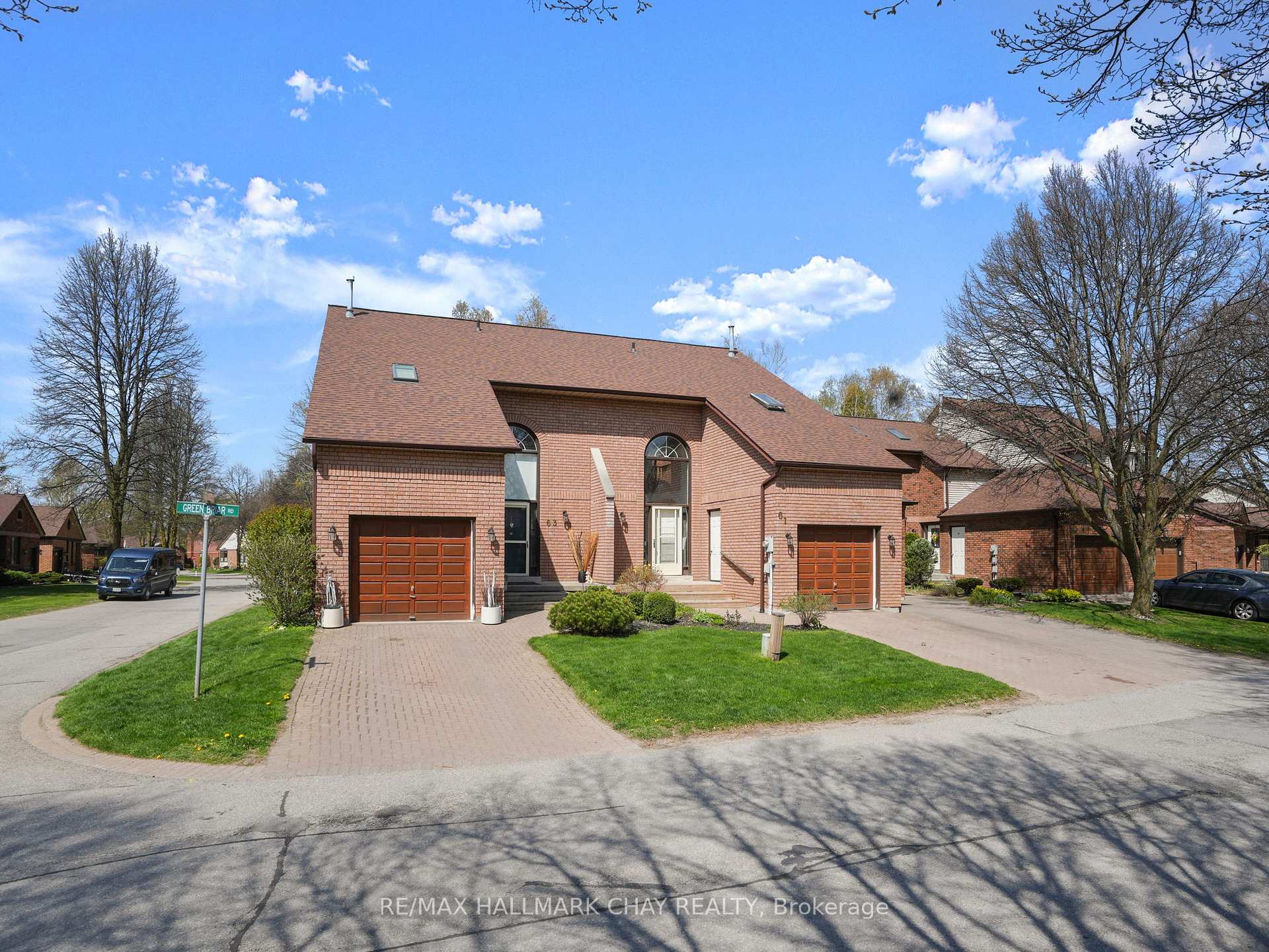 Photo 4 of 61 Green Briar Road, New Tecumseth, Alliston — HOMEH
