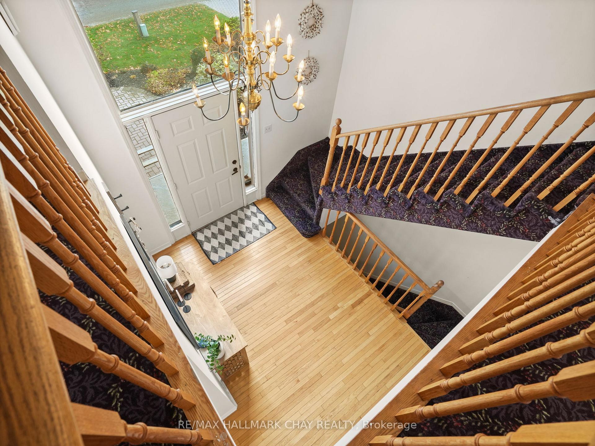 Photo 27 of 61 Green Briar Road, New Tecumseth, Alliston — HOMEH