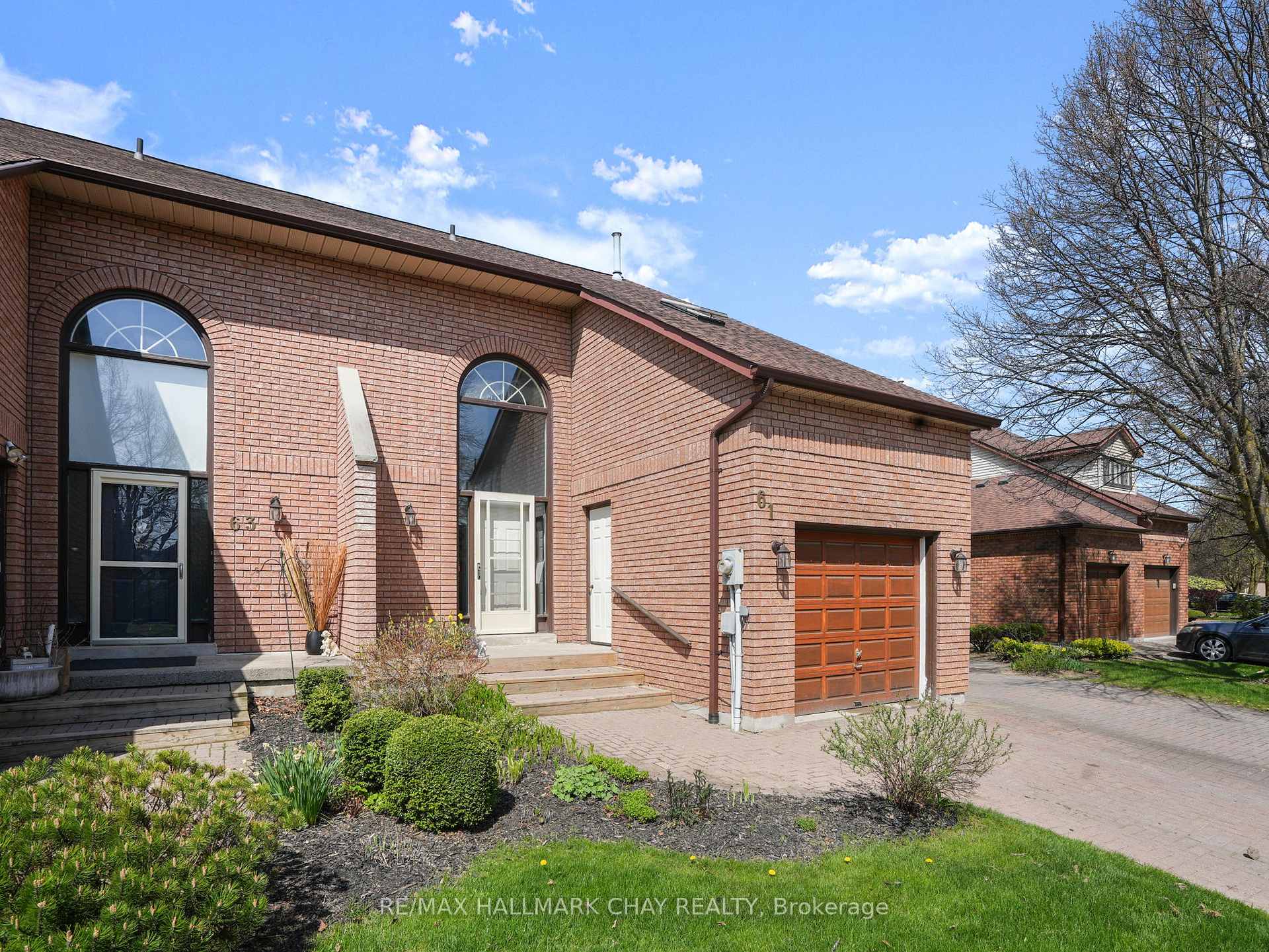 Photo 43 of 61 Green Briar Road, New Tecumseth, Alliston — HOMEH