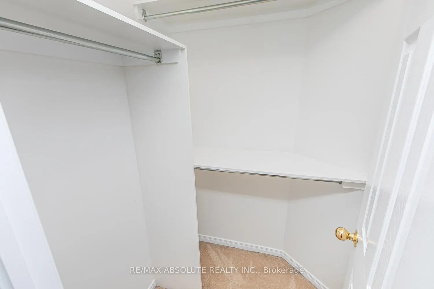 Photo 25 of 254 Gershwin Private, Ottawa, Westcliffe Estates — HOMEH