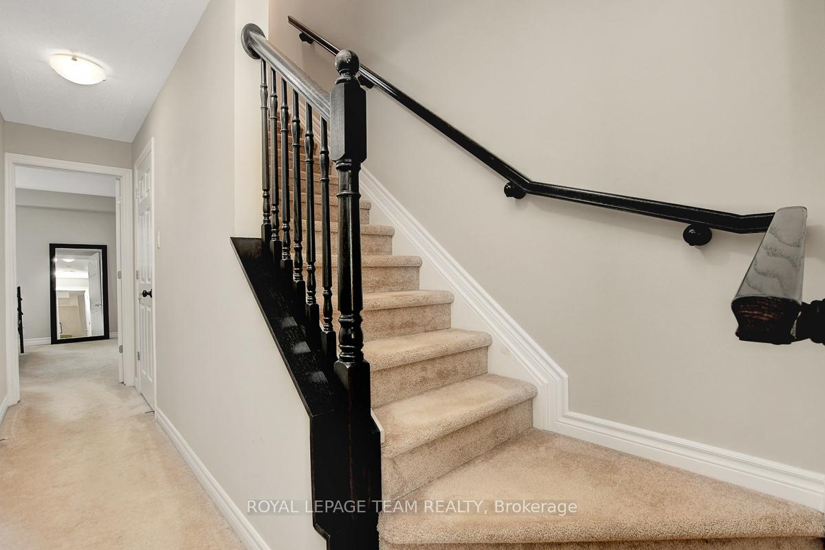 Photo 21 of Unit B, 629 Chapman Mills Drive, Ottawa, Barrhaven - Strandherd — HOMEH