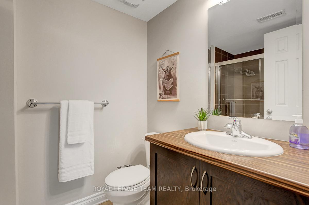 Photo 29 of Unit B, 629 Chapman Mills Drive, Ottawa, Barrhaven - Strandherd — HOMEH