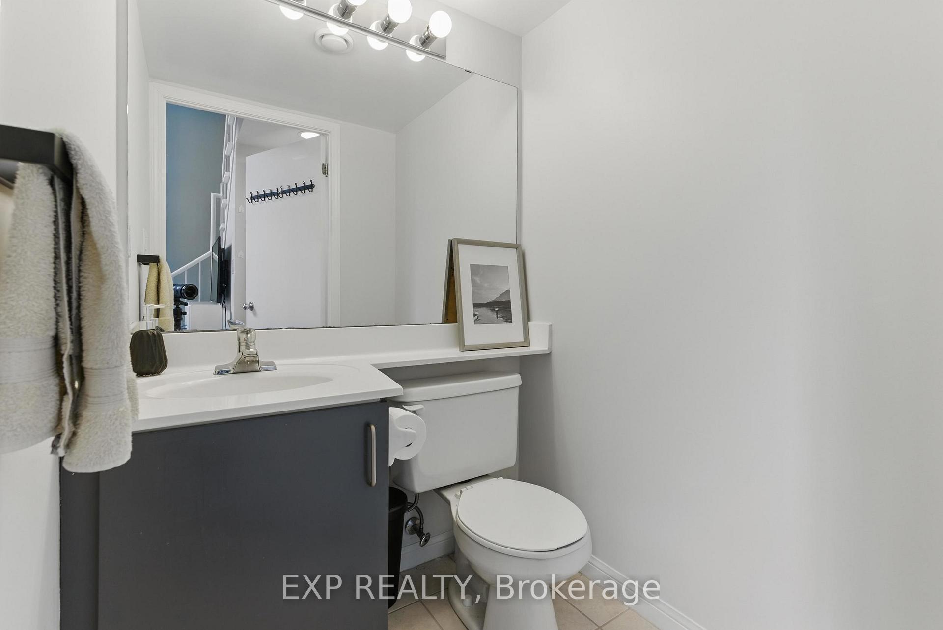 Photo 7 of Unit 449, 139 Merton Street, Toronto, Mount Pleasant West — HOMEH