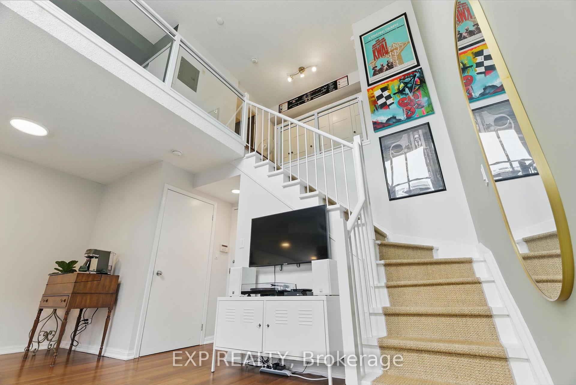 Photo 8 of Unit 449, 139 Merton Street, Toronto, Mount Pleasant West — HOMEH