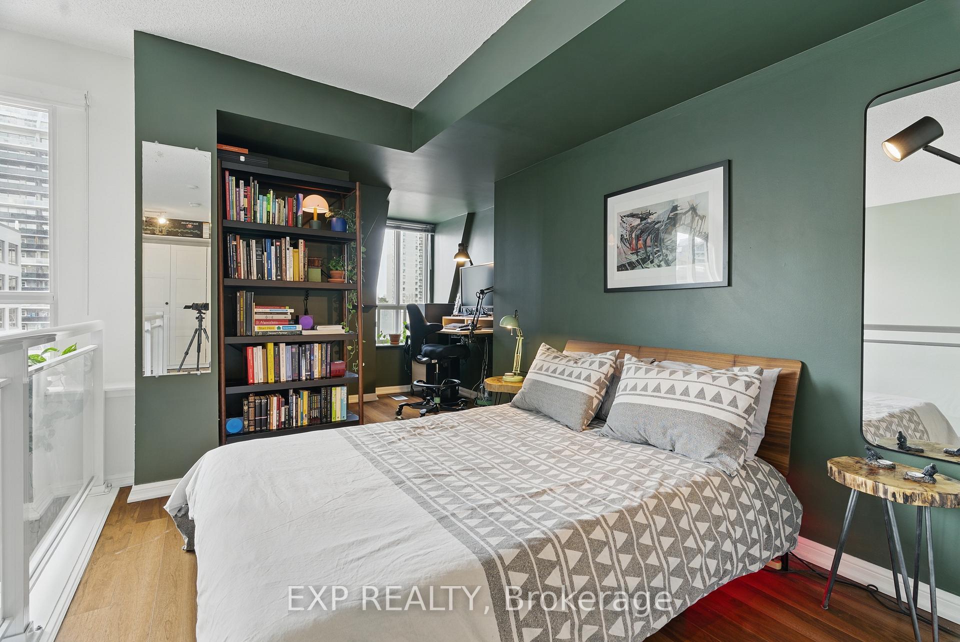 Photo 10 of Unit 449, 139 Merton Street, Toronto, Mount Pleasant West — HOMEH