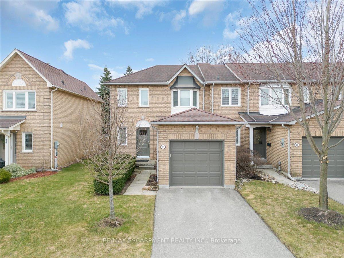 Photo 1 of Unit 58, 11 Pirie Drive, Hamilton, Dundas — HOMEH