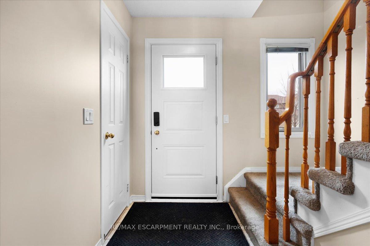 Photo 3 of Unit 58, 11 Pirie Drive, Hamilton, Dundas — HOMEH