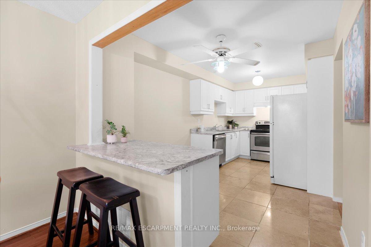 Photo 12 of Unit 58, 11 Pirie Drive, Hamilton, Dundas — HOMEH