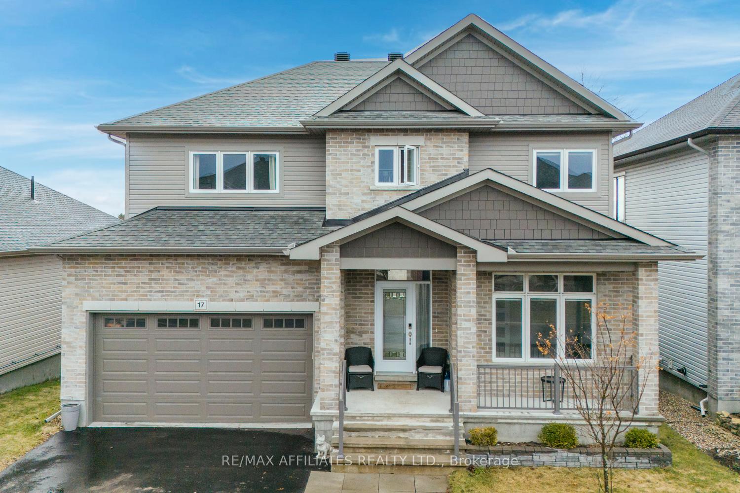 Photo 1 of 17 Dulmage Crescent, Carleton Place — HOMEH
