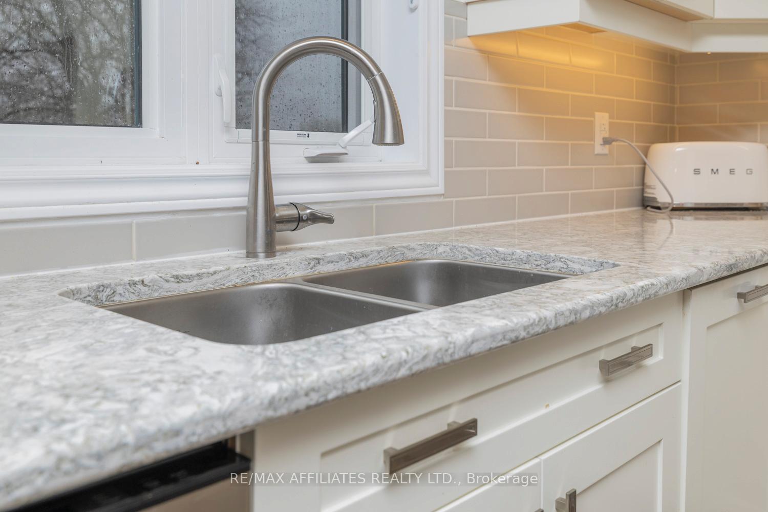 Photo 12 of 17 Dulmage Crescent, Carleton Place — HOMEH