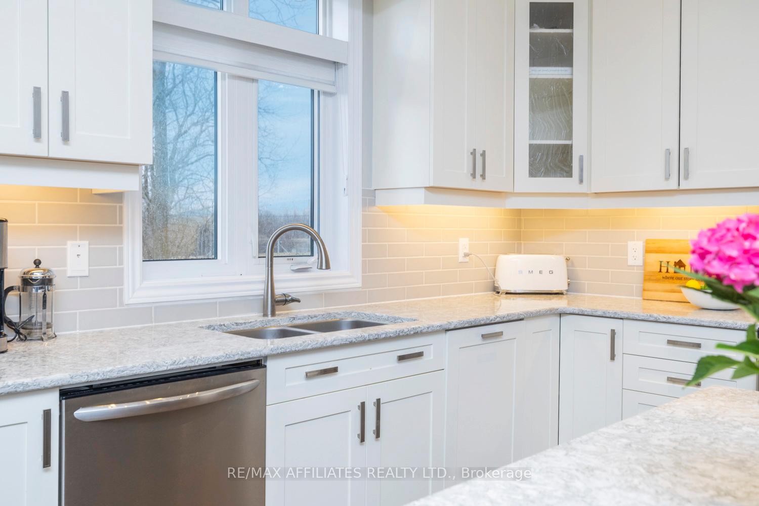 Photo 13 of 17 Dulmage Crescent, Carleton Place — HOMEH