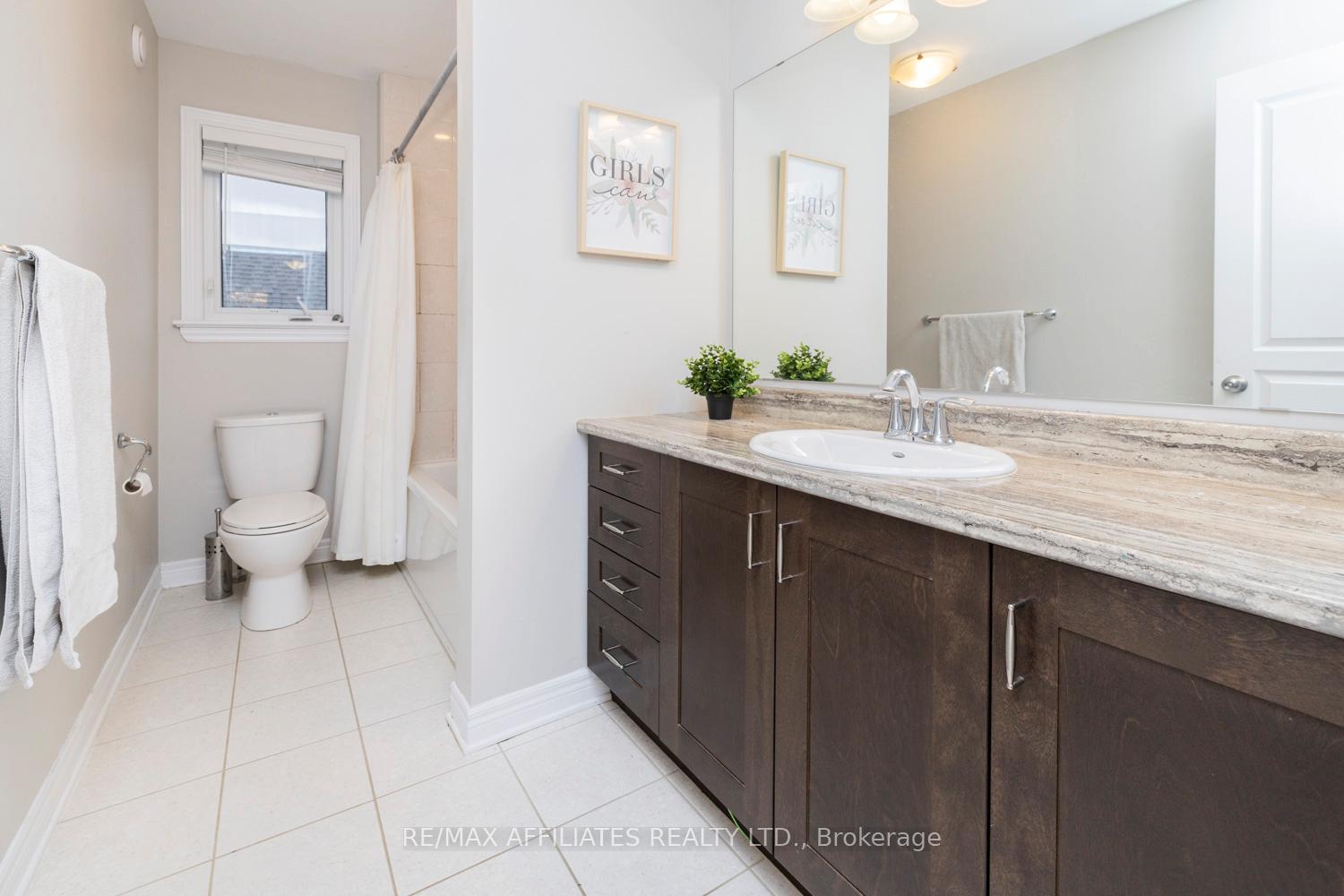 Photo 34 of 17 Dulmage Crescent, Carleton Place — HOMEH