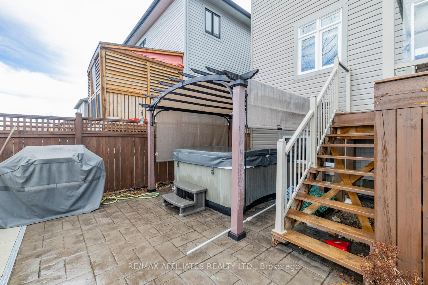 Photo 48 of 17 Dulmage Crescent, Carleton Place — HOMEH