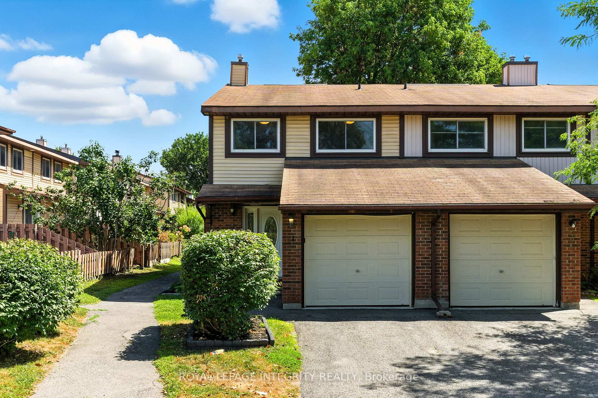 Photo 1 of 1 Baneberry Crescent, Ottawa, Kanata - Glencairn/Hazeldean — HOMEH