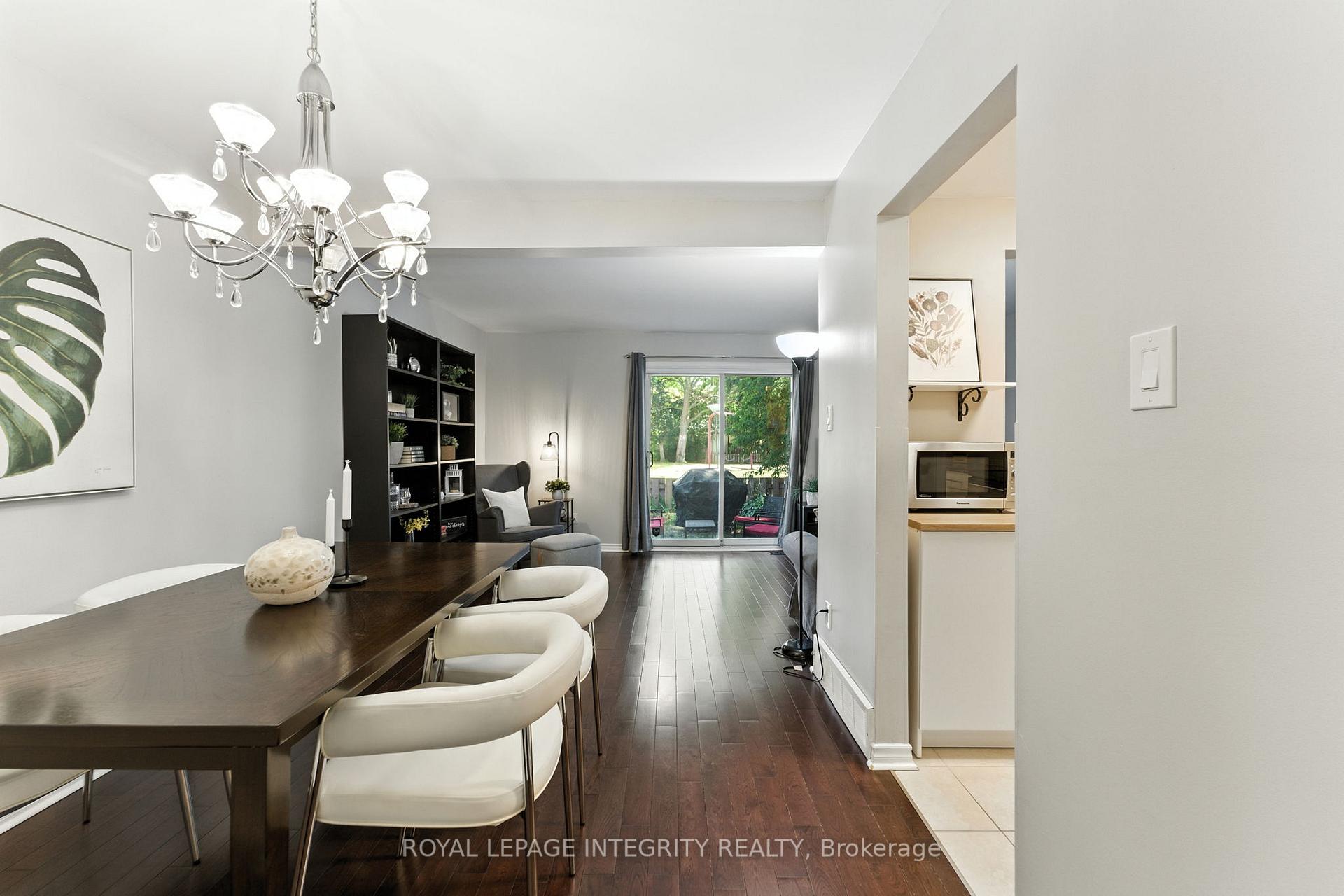 Photo 4 of 1 Baneberry Crescent, Ottawa, Kanata - Glencairn/Hazeldean — HOMEH