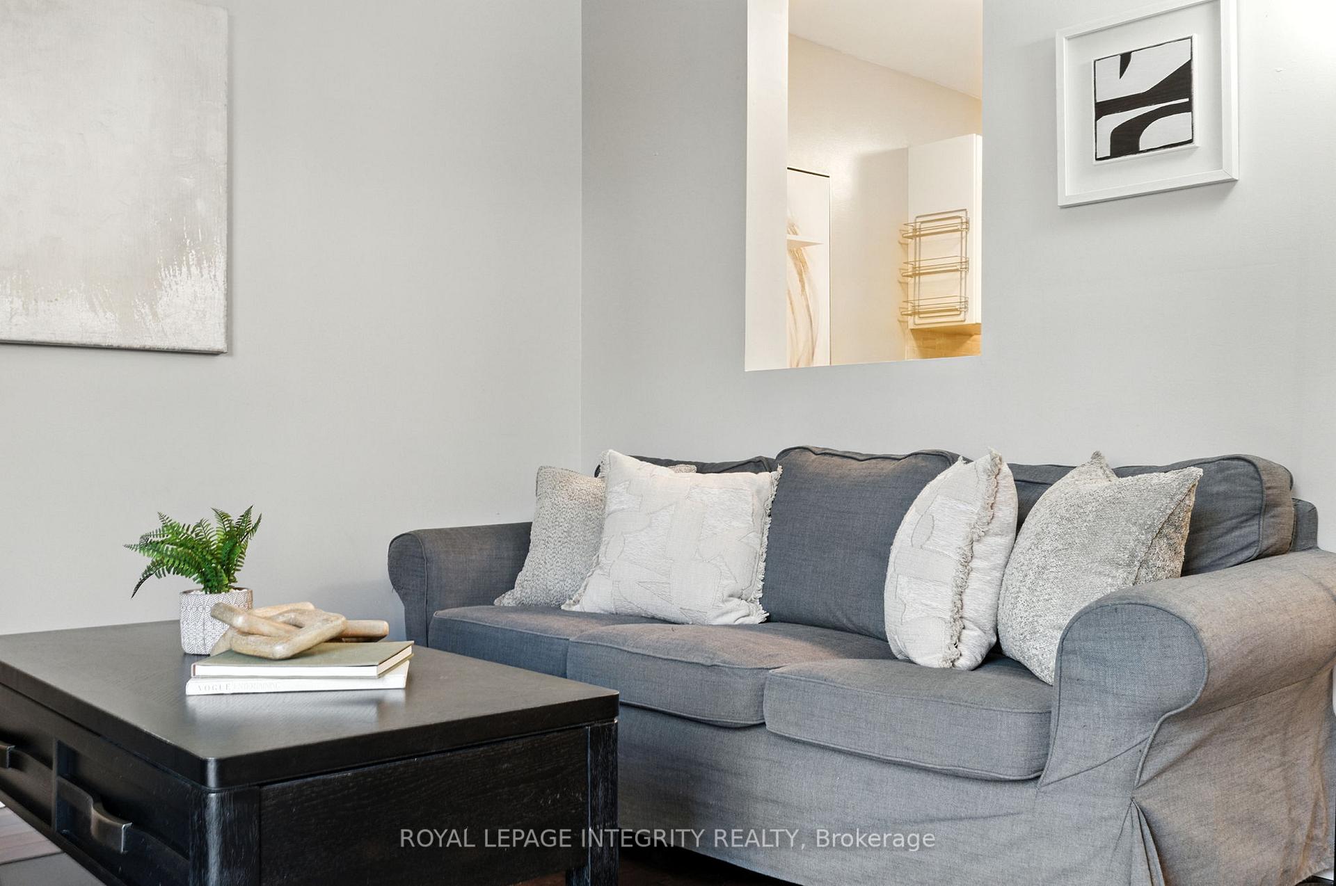 Photo 15 of 1 Baneberry Crescent, Ottawa, Kanata - Glencairn/Hazeldean — HOMEH