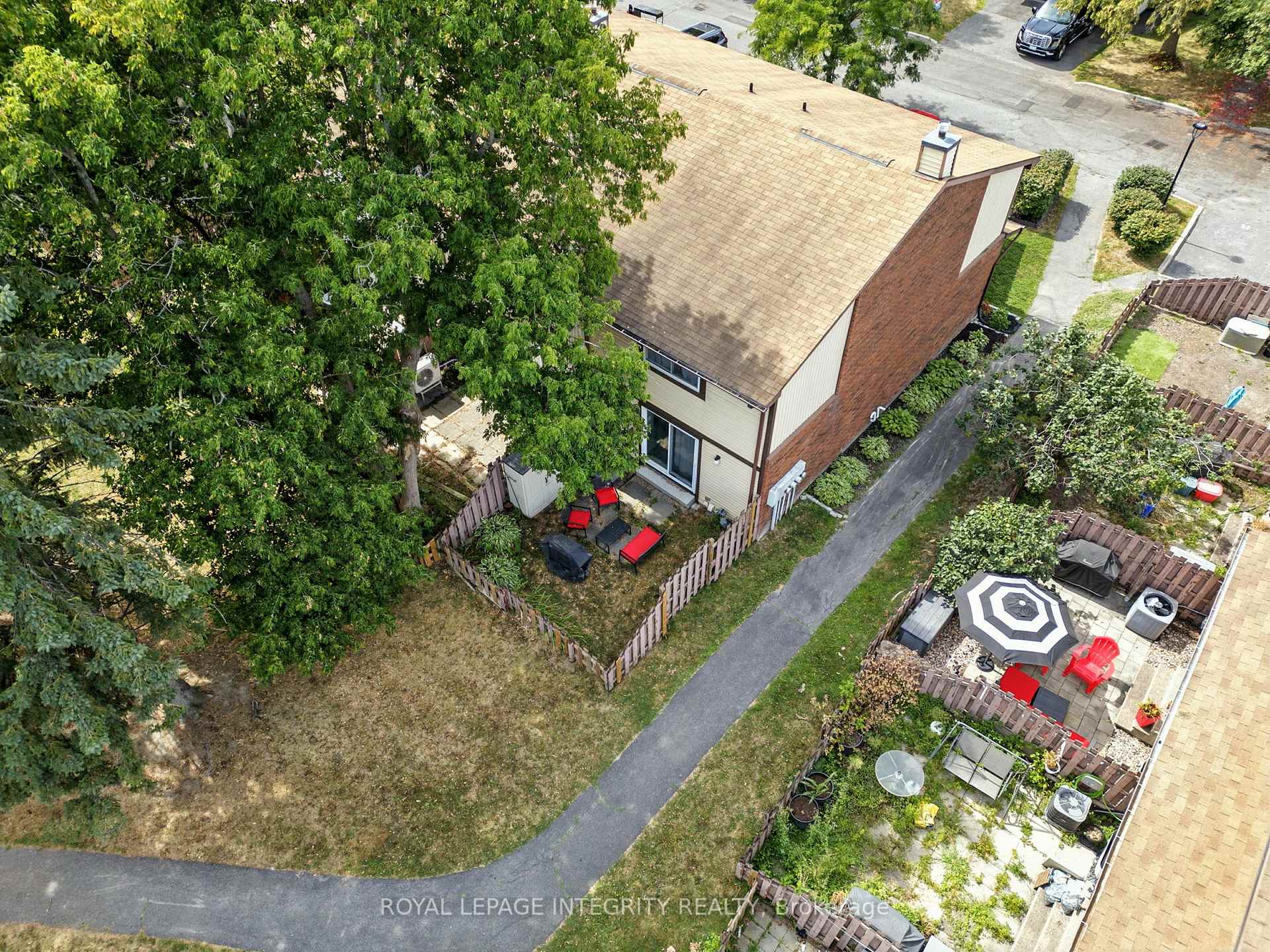 Photo 32 of 1 Baneberry Crescent, Ottawa, Kanata - Glencairn/Hazeldean — HOMEH
