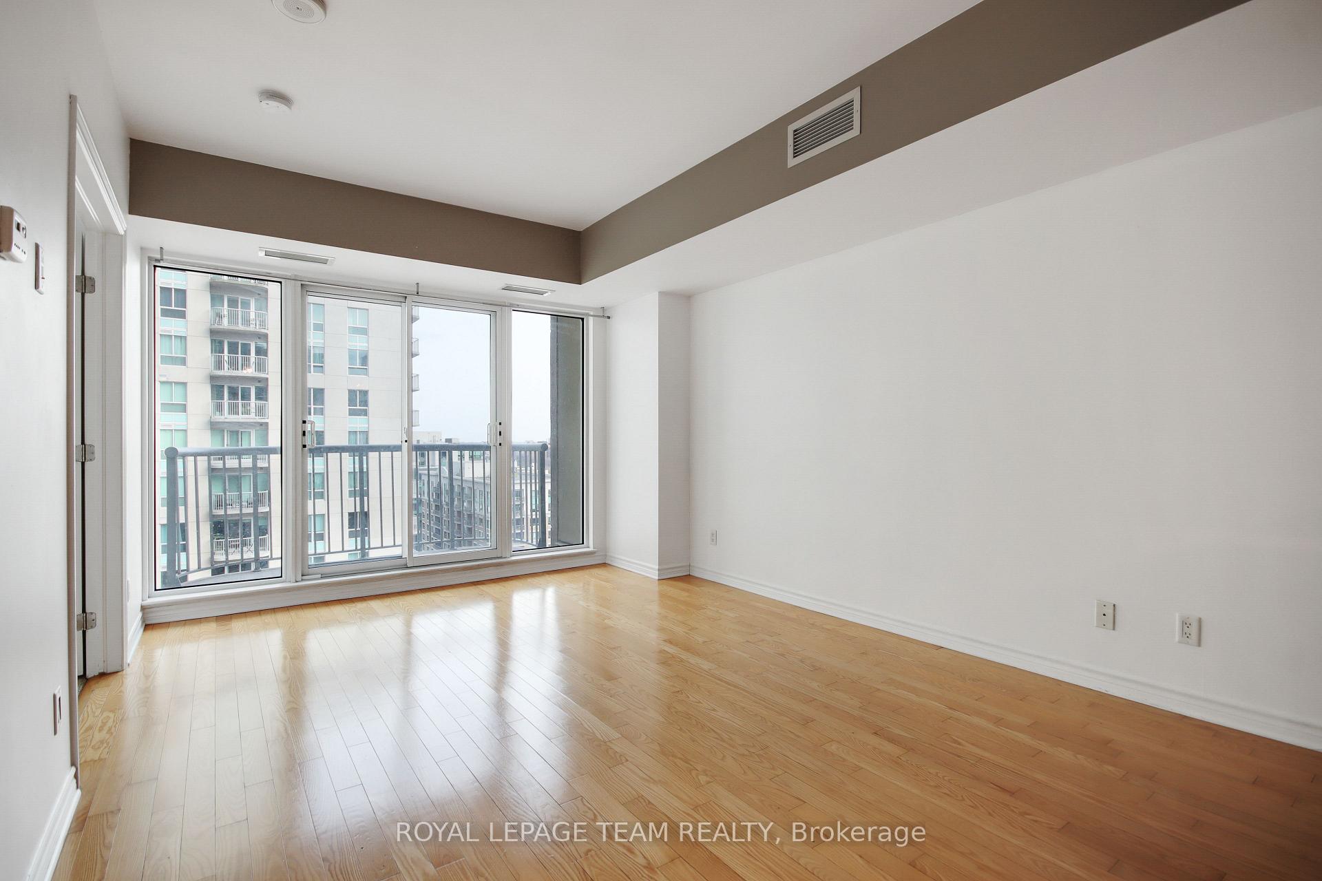 Photo 4 of Unit 1609, 200 Rideau Street, Ottawa, Sandy Hill — HOMEH