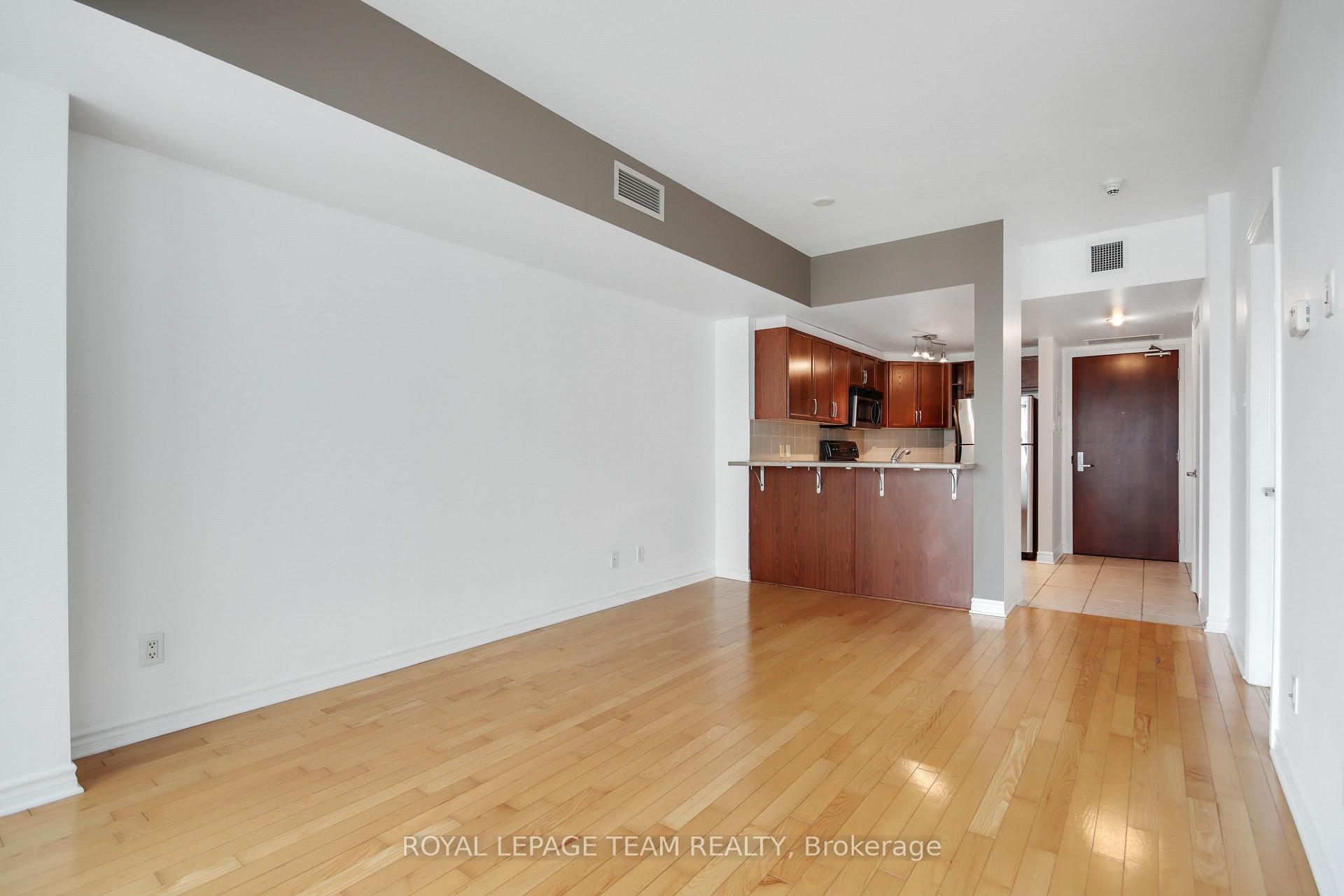 Photo 12 of Unit 1609, 200 Rideau Street, Ottawa, Sandy Hill — HOMEH