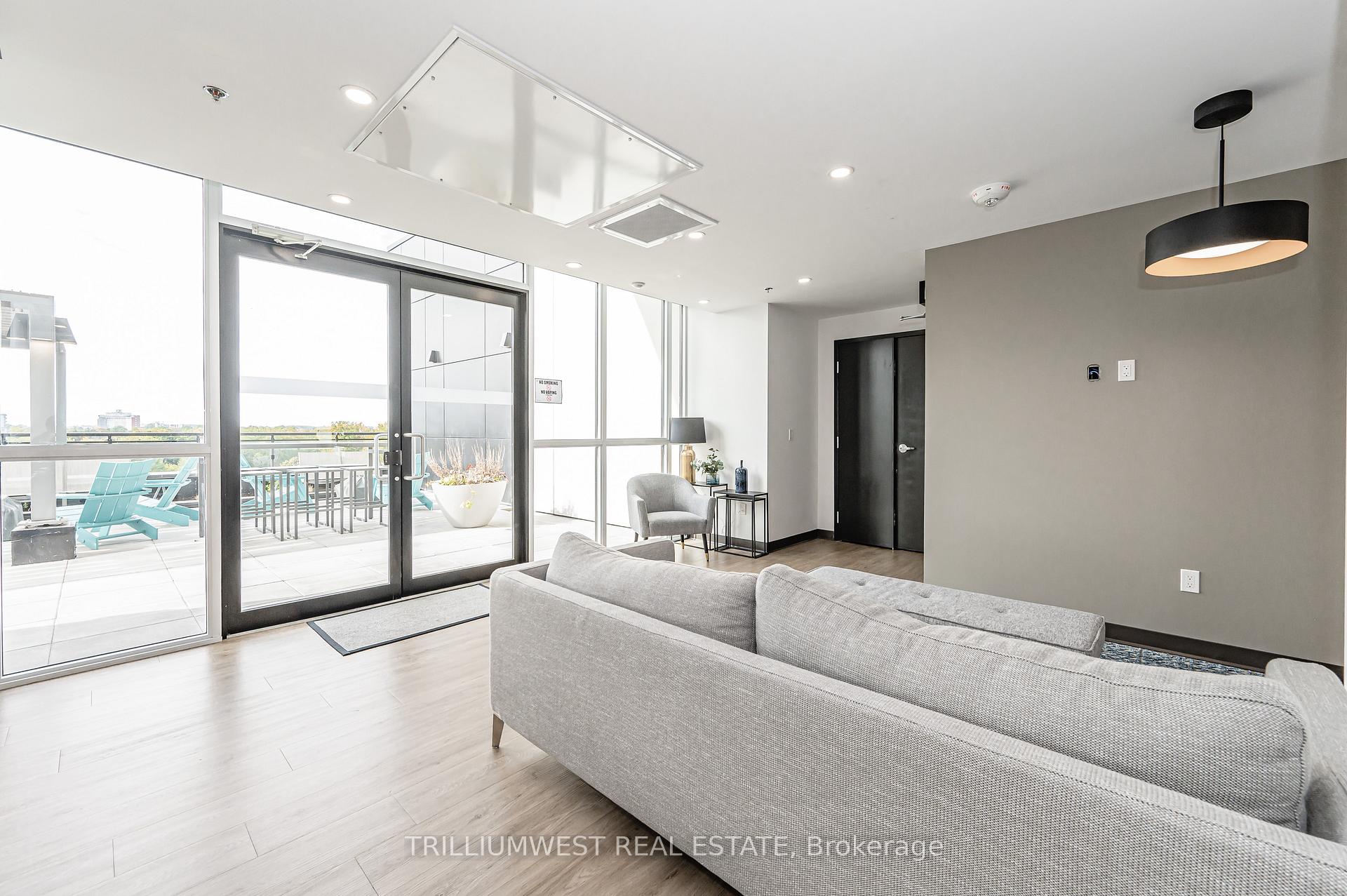 Photo 20 of Unit 4, 60 Charles Street W, Kitchener — HOMEH