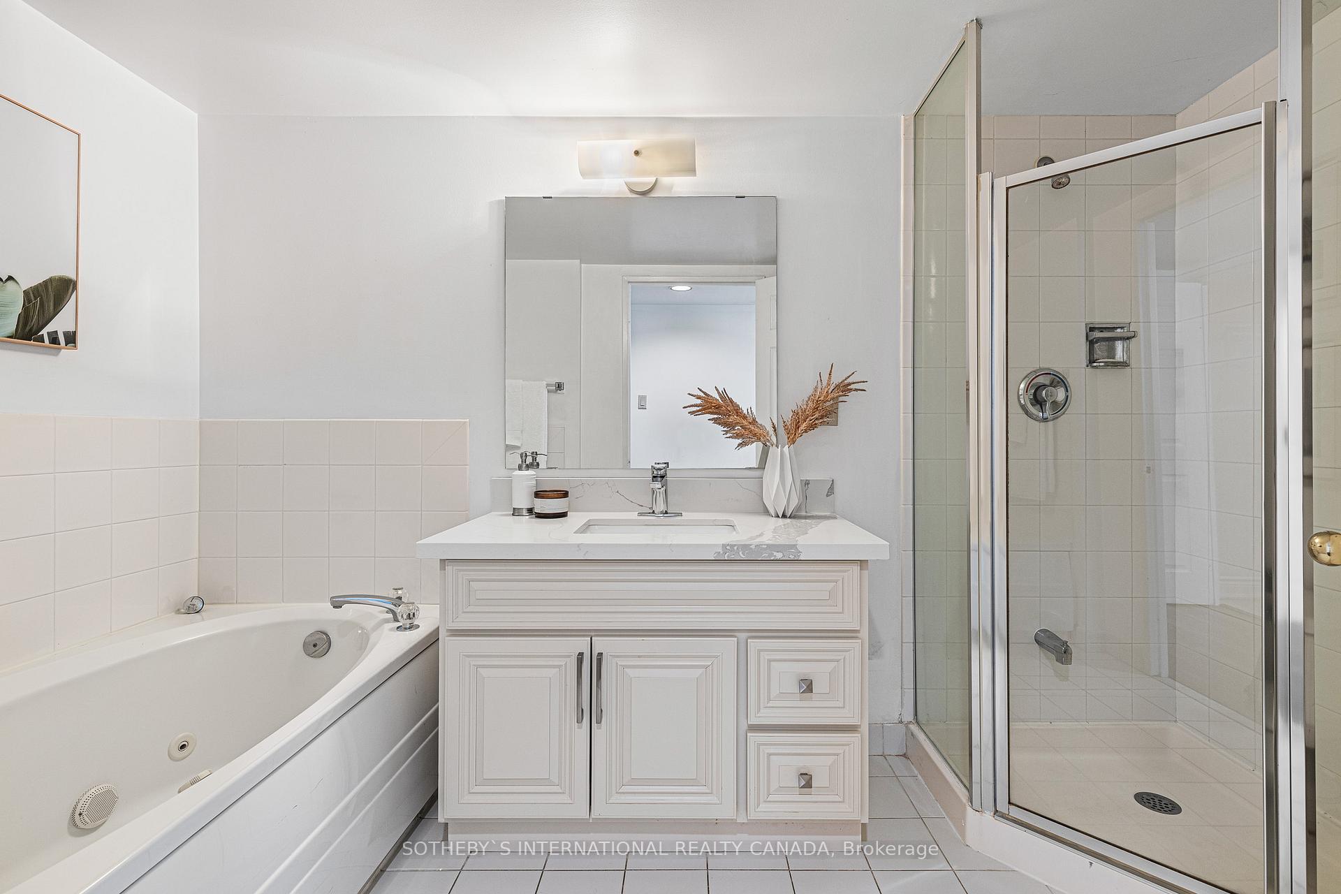 Photo 59 of Unit 215, 7905 Bayview Avenue, Markham, Aileen-Willowbrook — HOMEH