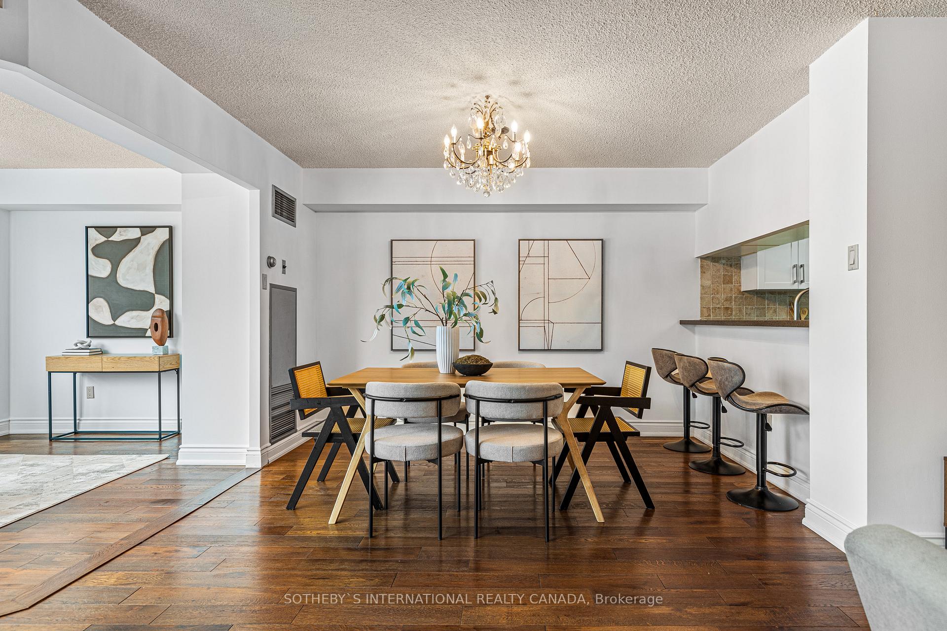 Photo 11 of Unit 215, 7905 Bayview Avenue, Markham, Aileen-Willowbrook — HOMEH