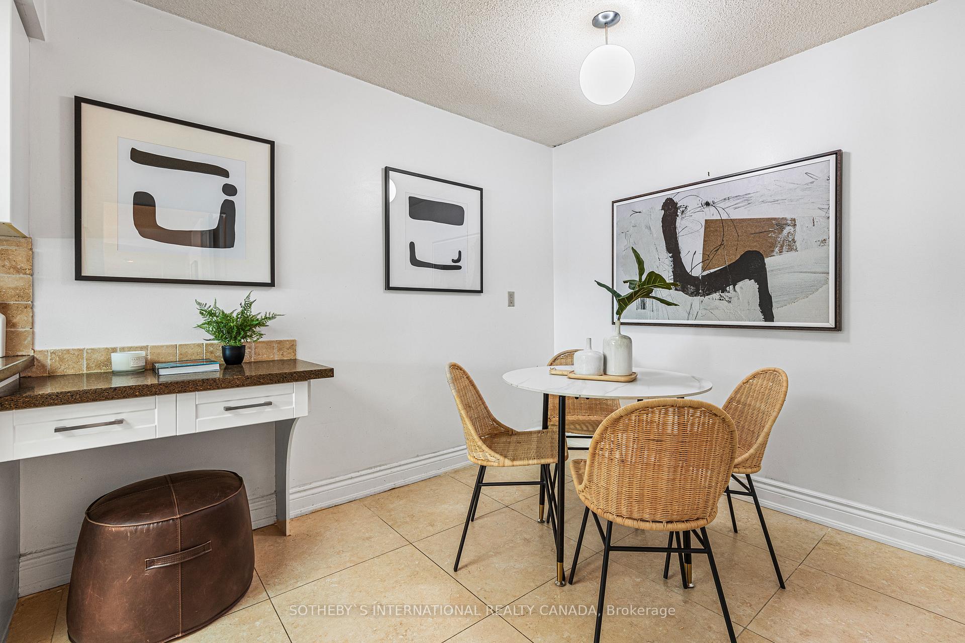 Photo 18 of Unit 215, 7905 Bayview Avenue, Markham, Aileen-Willowbrook — HOMEH