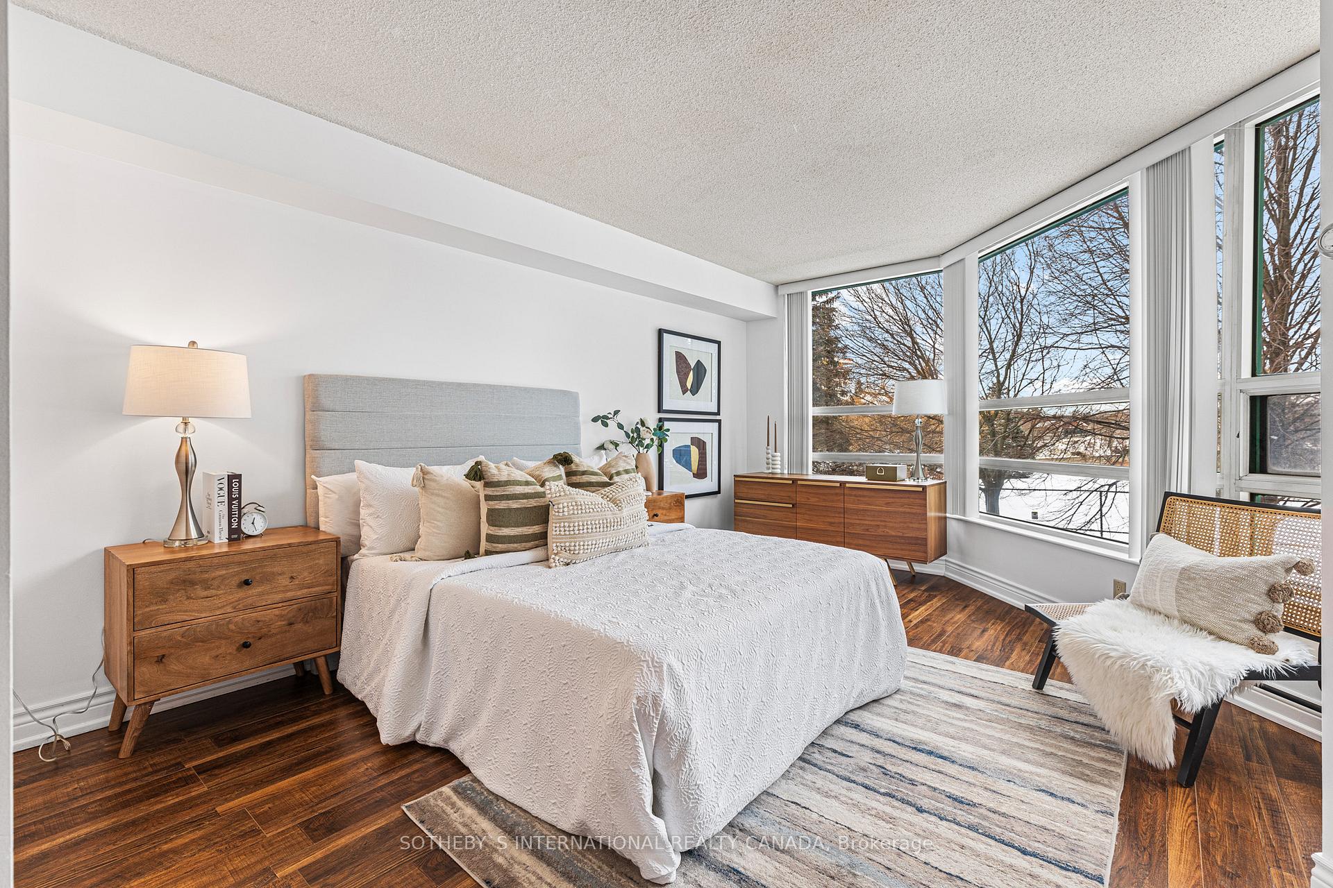Photo 21 of Unit 215, 7905 Bayview Avenue, Markham, Aileen-Willowbrook — HOMEH
