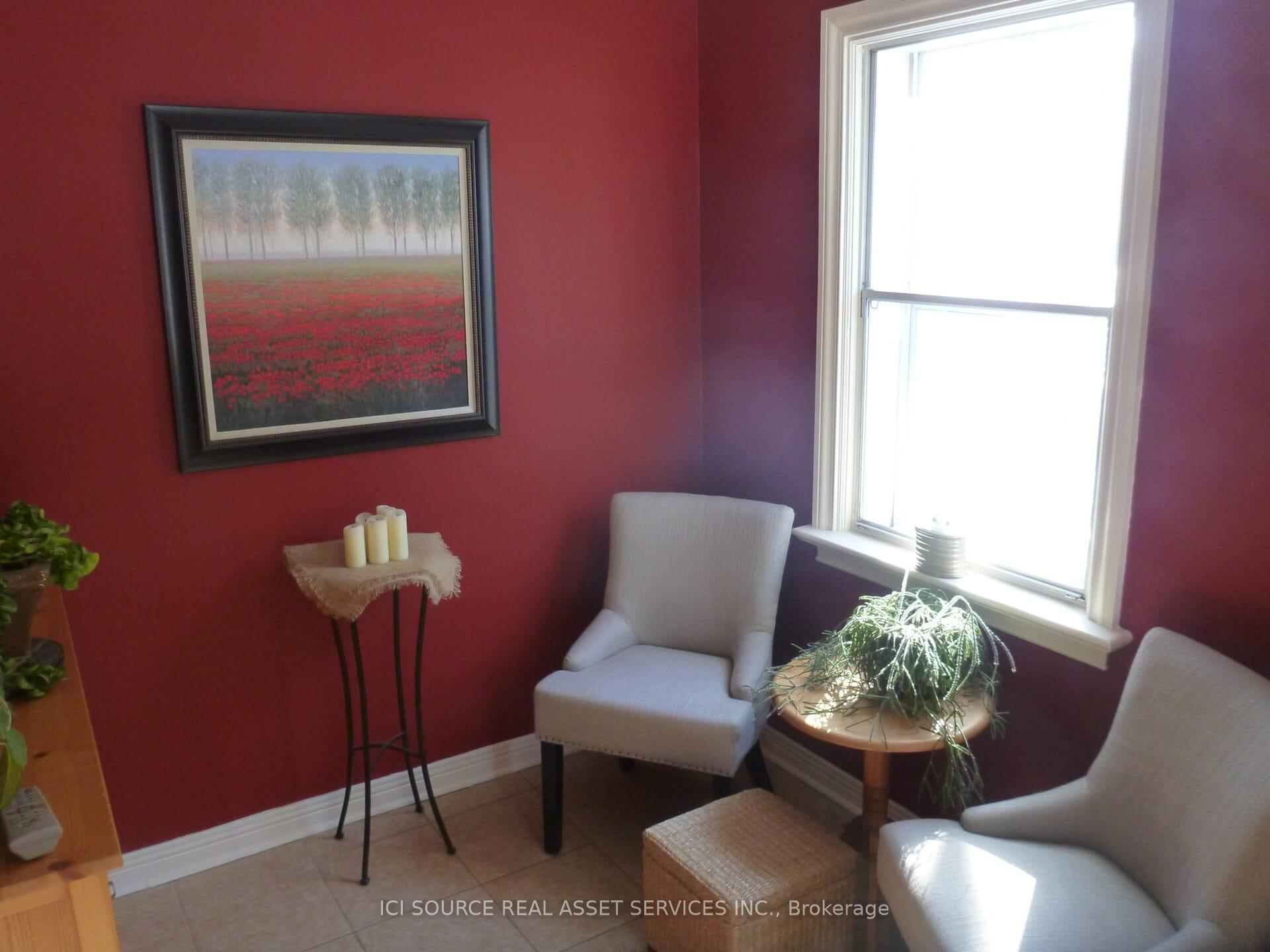 Photo 7 of 40 Marlowe Crescent, Ottawa, Ottawa East — HOMEH